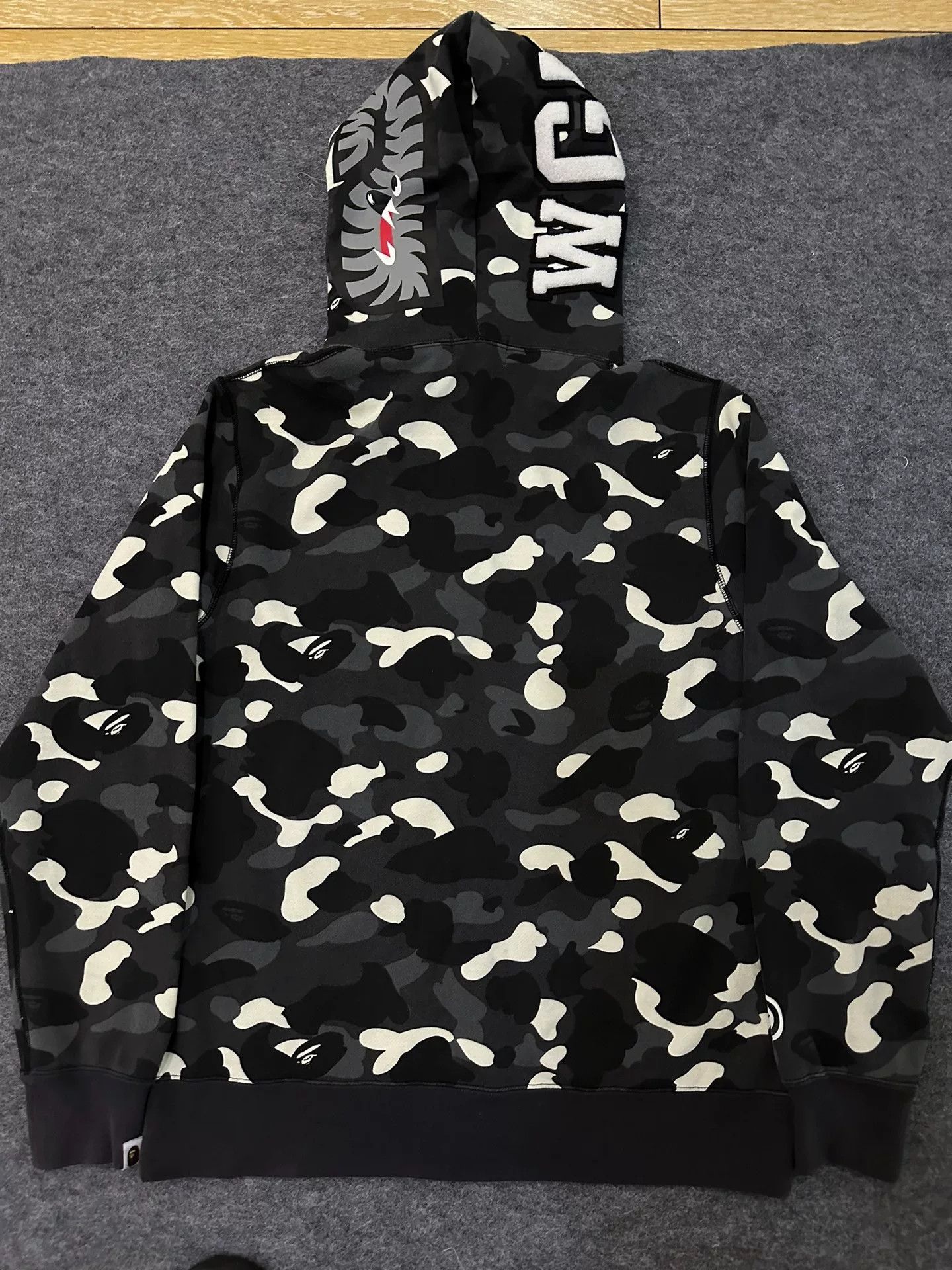 Bape Bape X Multi Shark Sweatshirt Pullover Size US XXL / EU 58 / 5 - 2 Thumbnail