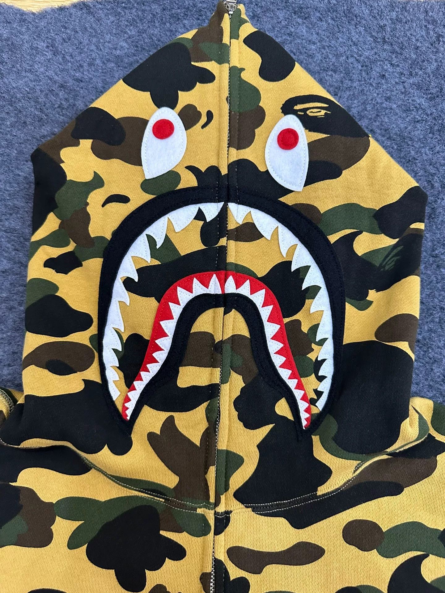 Bape Bape Ponr Multi Shark Sweatshirt Size US XXL / EU 58 / 5 - 4 Thumbnail