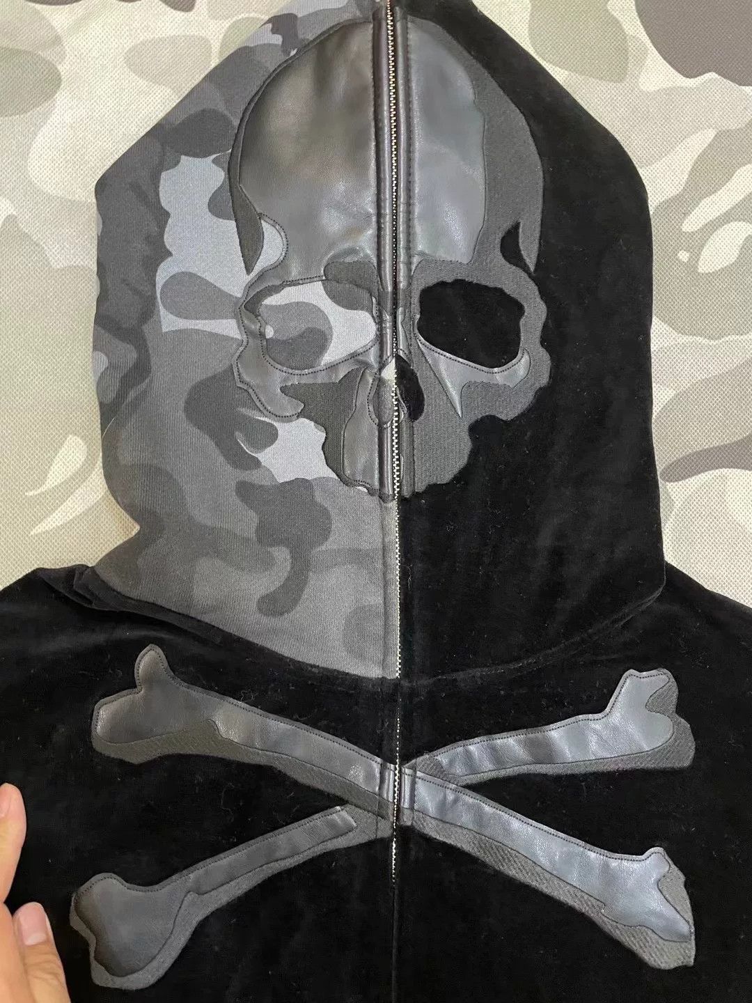 Bape × Mastermind Japan Bape J Multi Shark Sweatshirt Pullover Size US L / EU 52-54 / 3 - 2 Thumbnail
