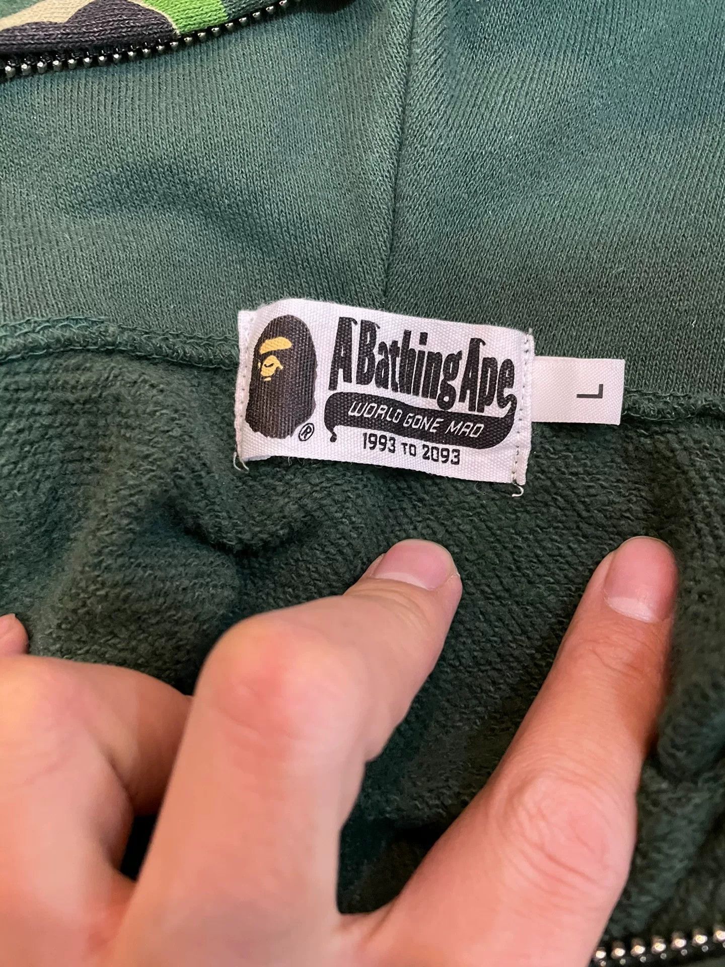 Bape Bape Green Shark Sweatshirt Pullover Size US L / EU 52-54 / 3 - 6 Thumbnail