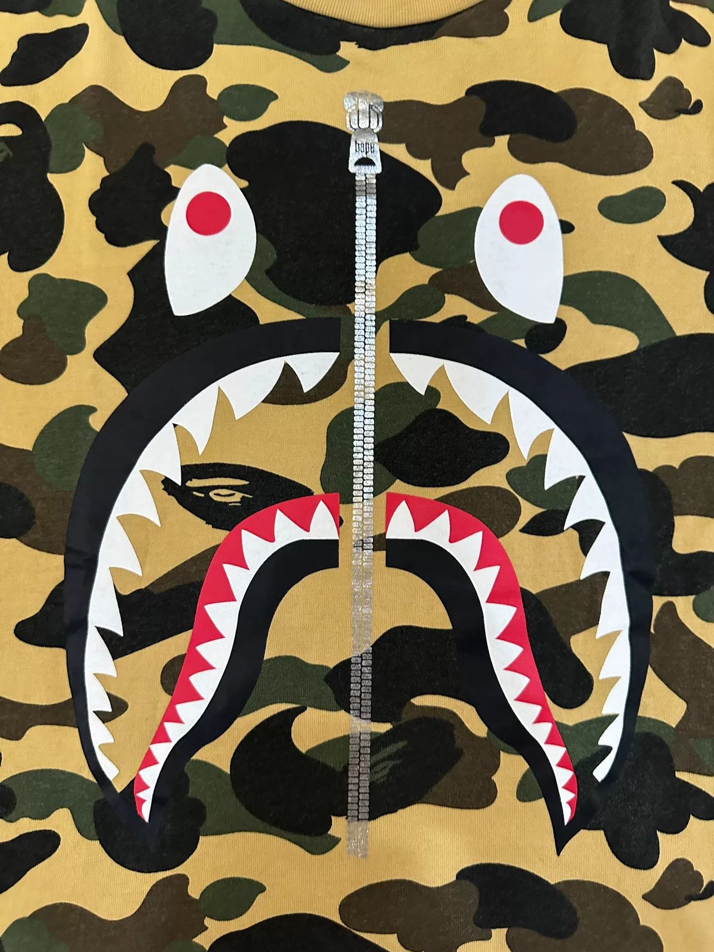 Bape Bape T Multi Shark T-Shirt Casual Size US M / EU 48-50 / 2 - 4 Thumbnail
