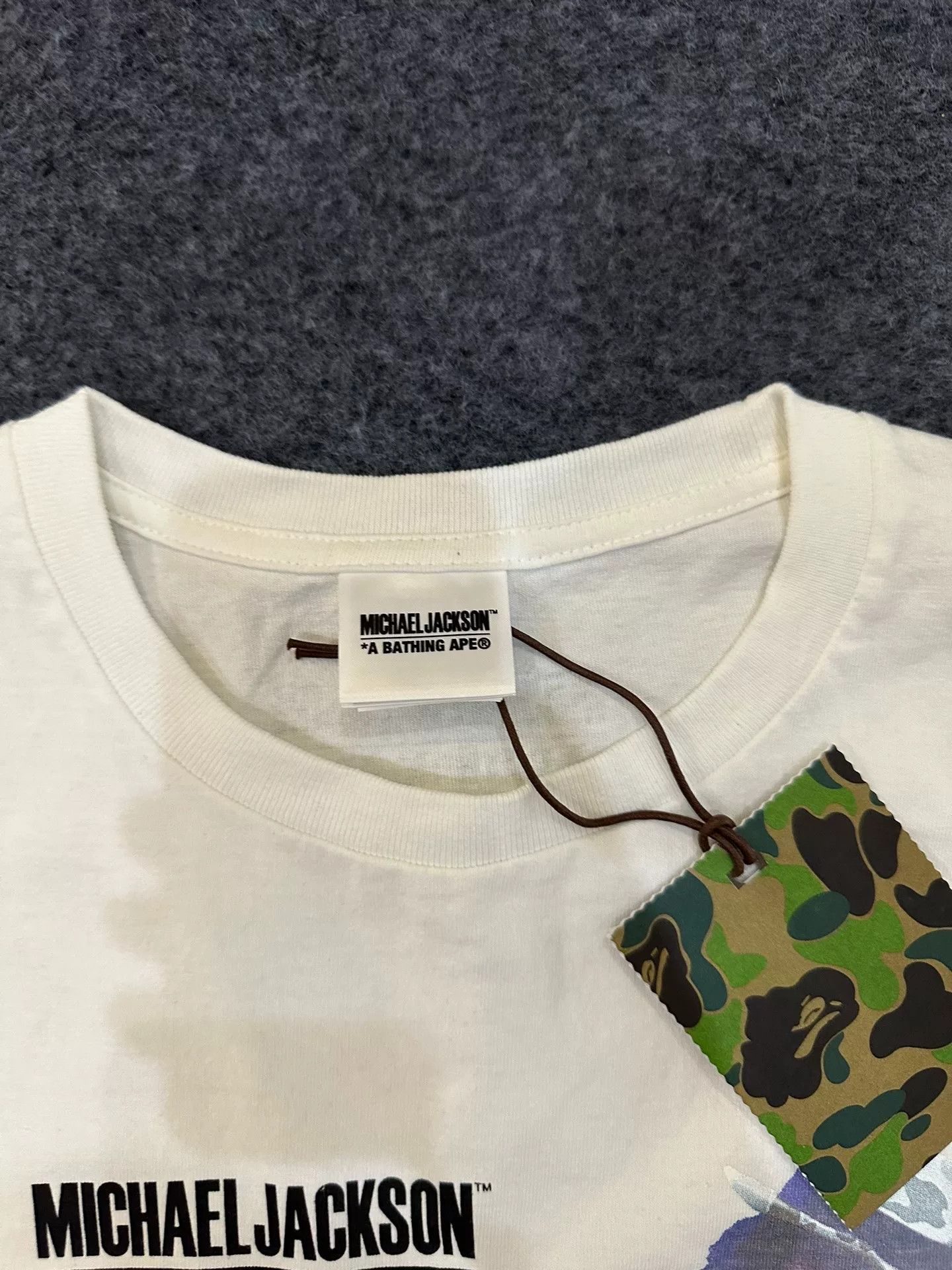 Bape Bape T Multi Glow T-Shirt Casual Size US XXL / EU 58 / 5 - 6 Thumbnail