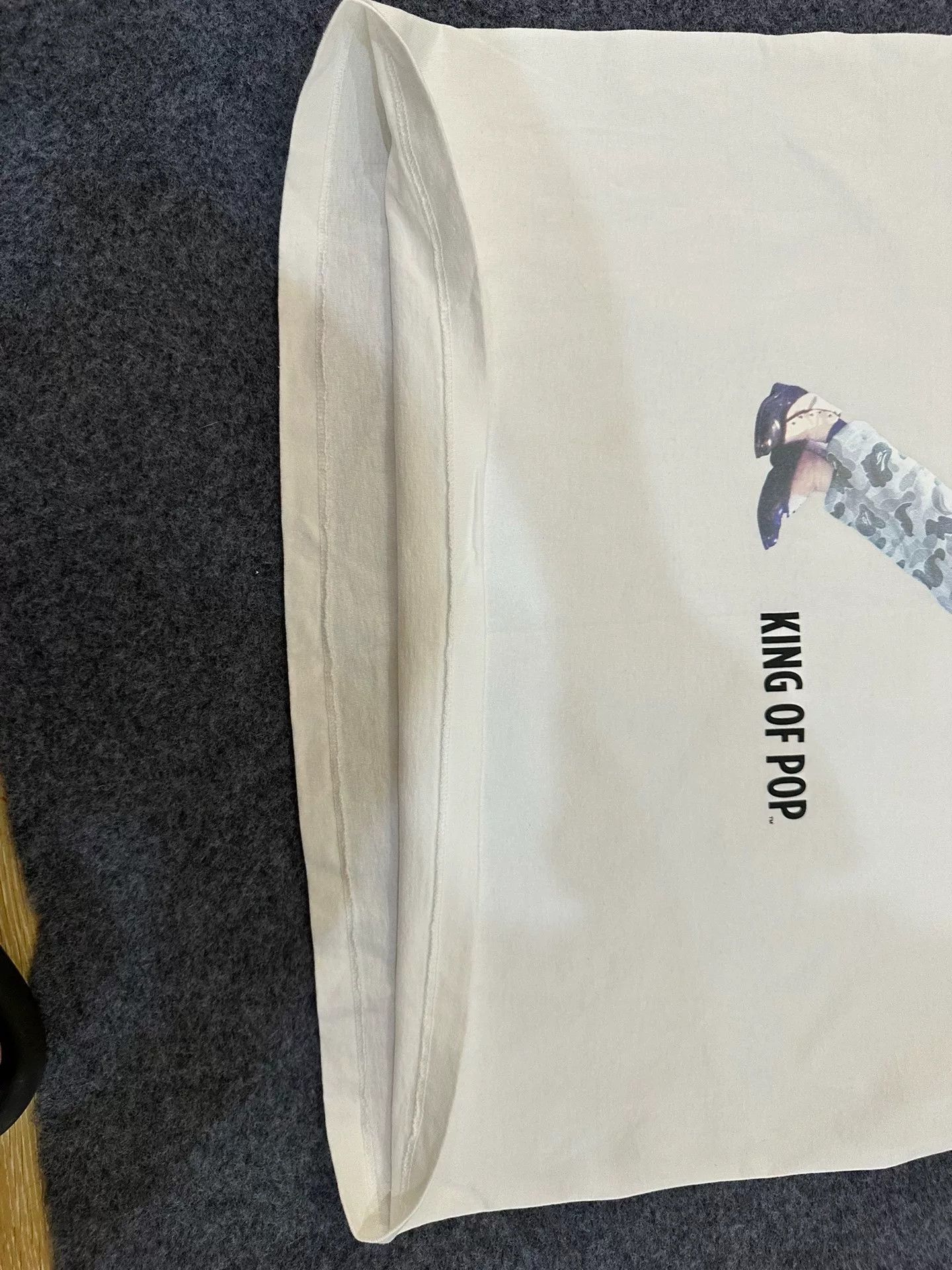 Bape Bape T Multi Glow T-Shirt Casual Size US XXL / EU 58 / 5 - 4 Thumbnail