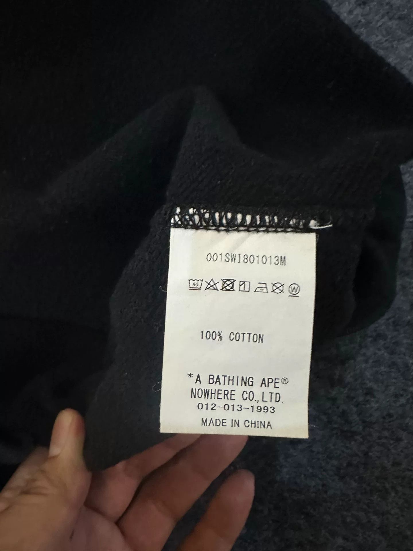 Bape Bape Multi Shark Sweatshirt Pullover Size US L / EU 52-54 / 3 - 6 Thumbnail