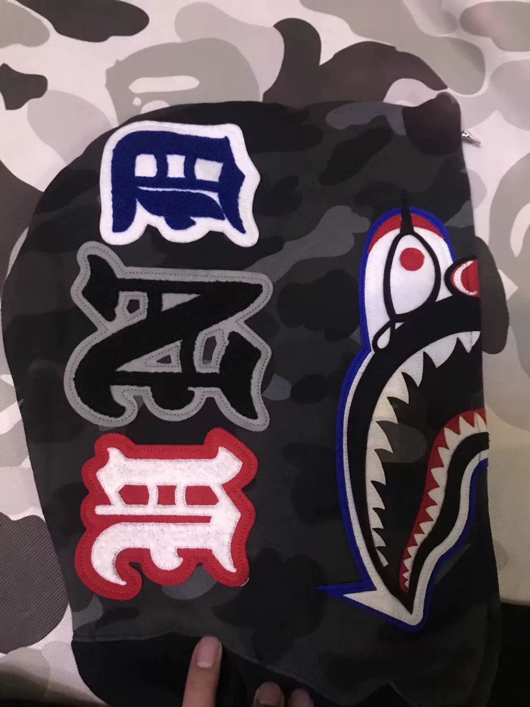 Bape Bape Shark Sweatshirt Pullover Size US XXL / EU 58 / 5 - 3 Thumbnail
