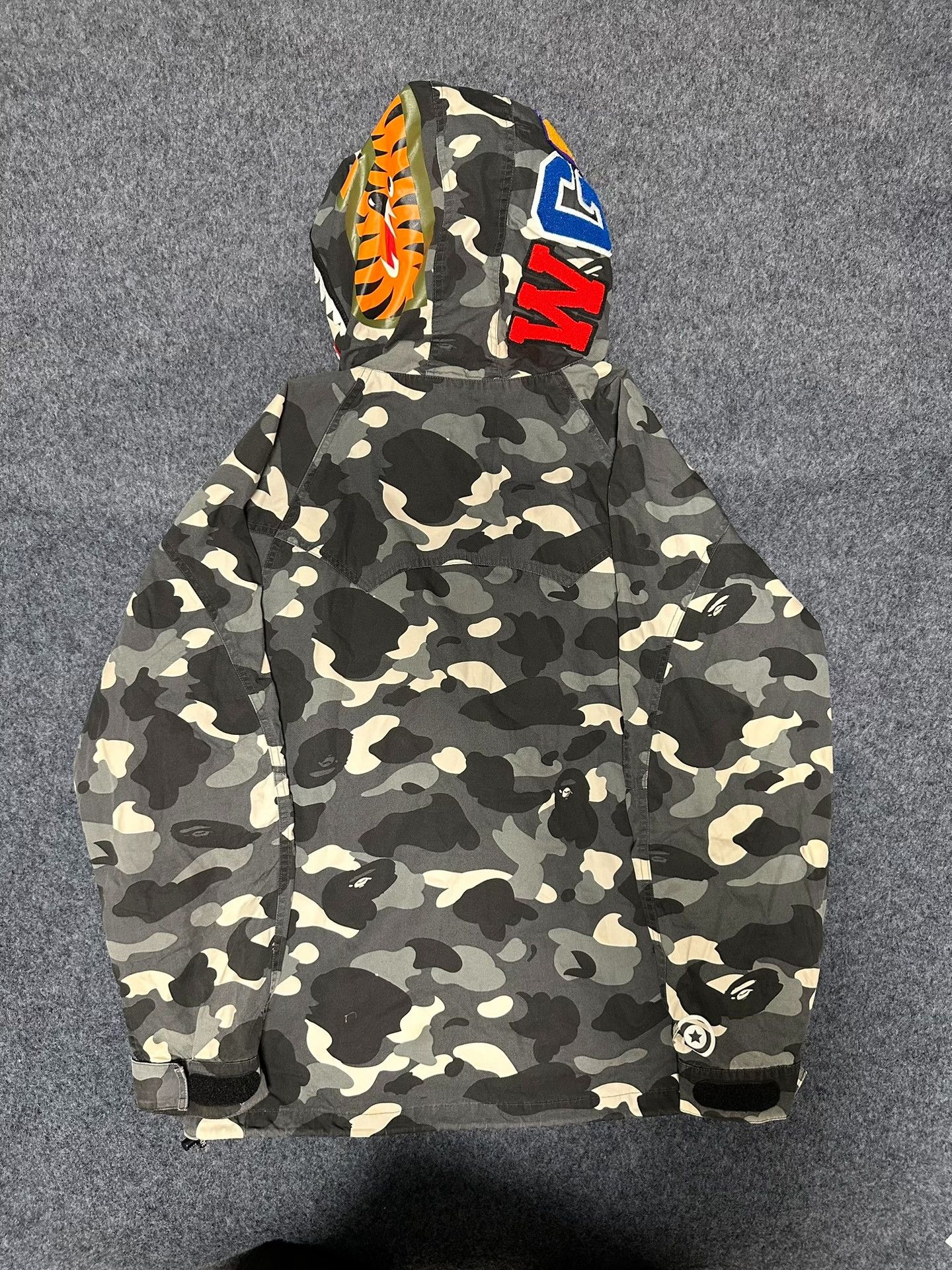 Bape Bape Multi Shark Jacket Outerwear Size US XL / EU 56 / 4 - 2 Thumbnail
