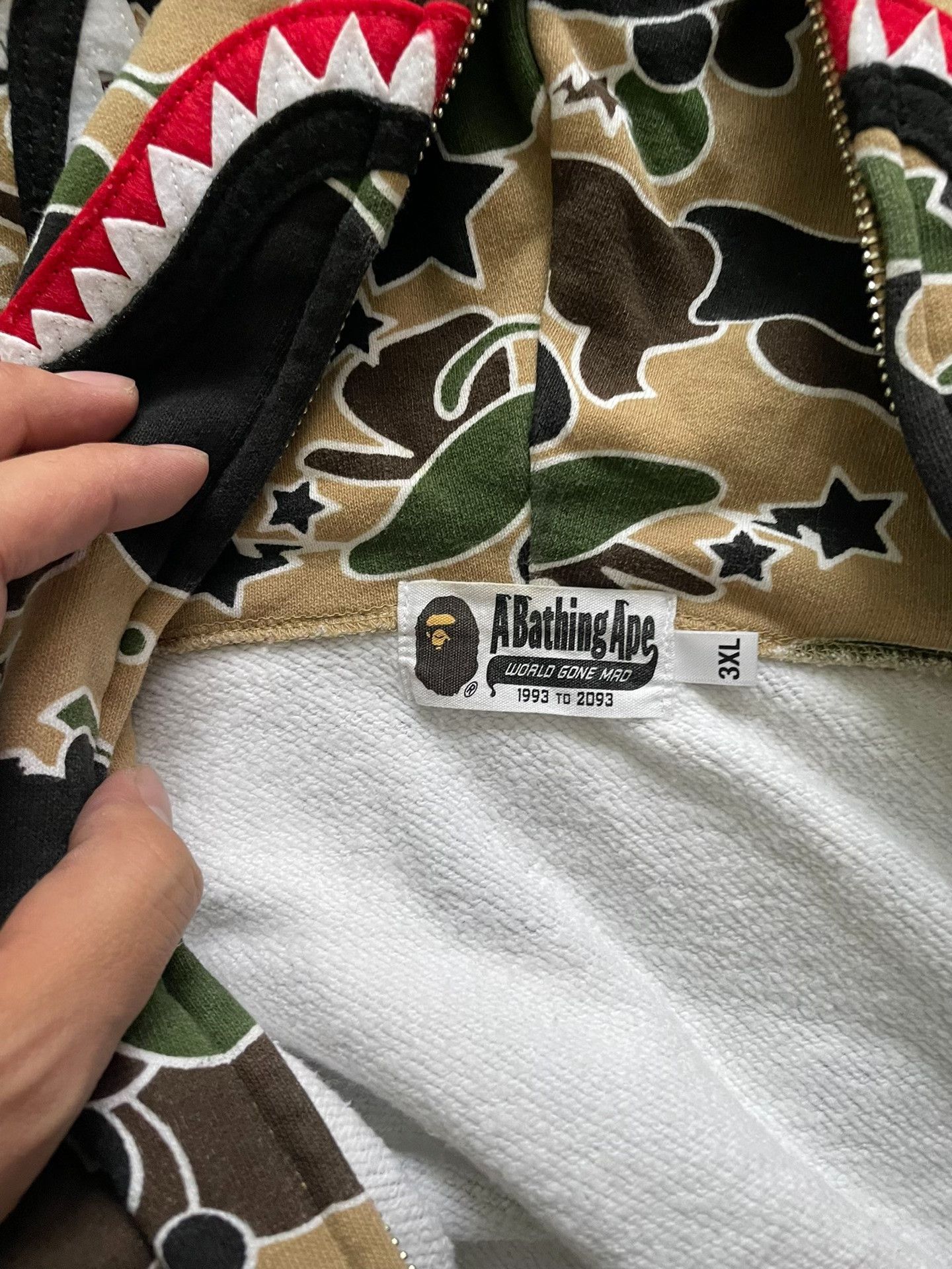 Bape Bape Ta Multi Shark Sweatshirt Size US XXL / EU 58 / 5 - 9 Thumbnail