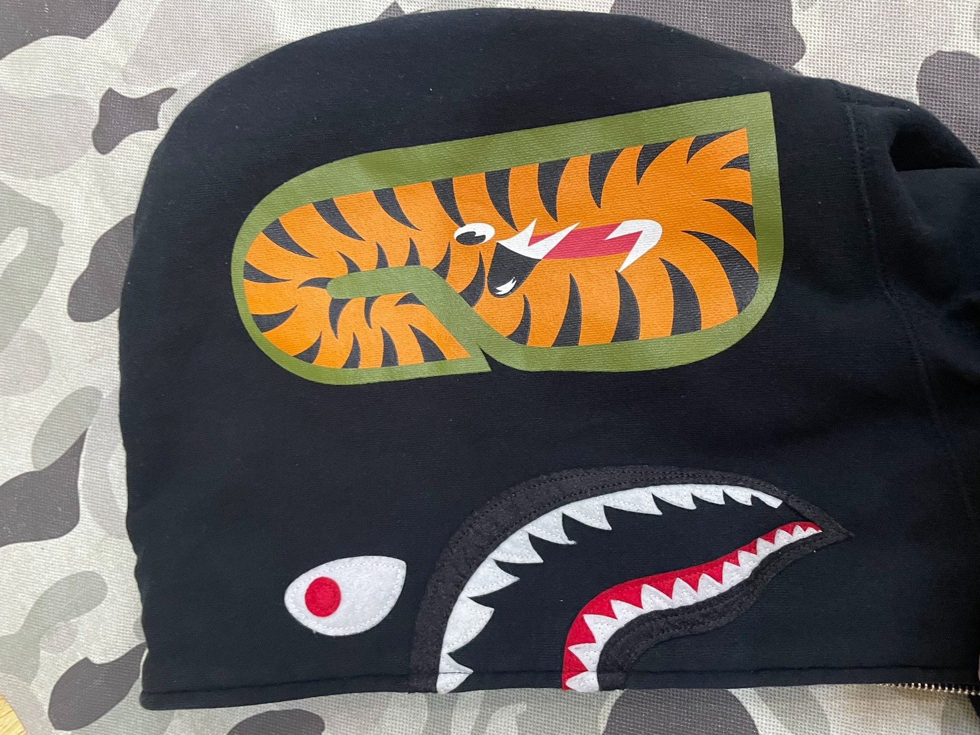 Bape Bape Blue-red Shark Sweatshirt Size US L / EU 52-54 / 3 - 3 Thumbnail