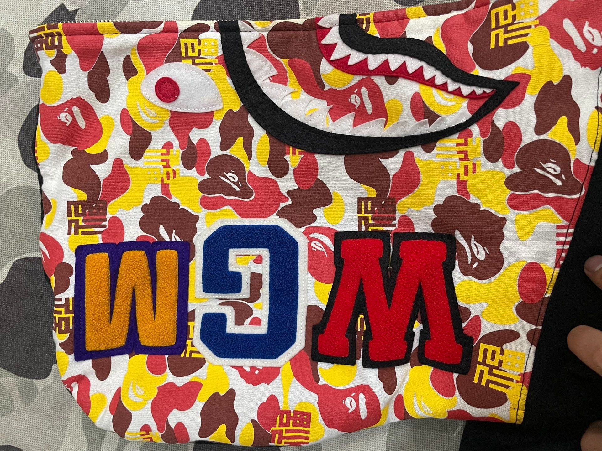 Bape Bape Blue-red Shark Sweatshirt Size US L / EU 52-54 / 3 - 2 Thumbnail