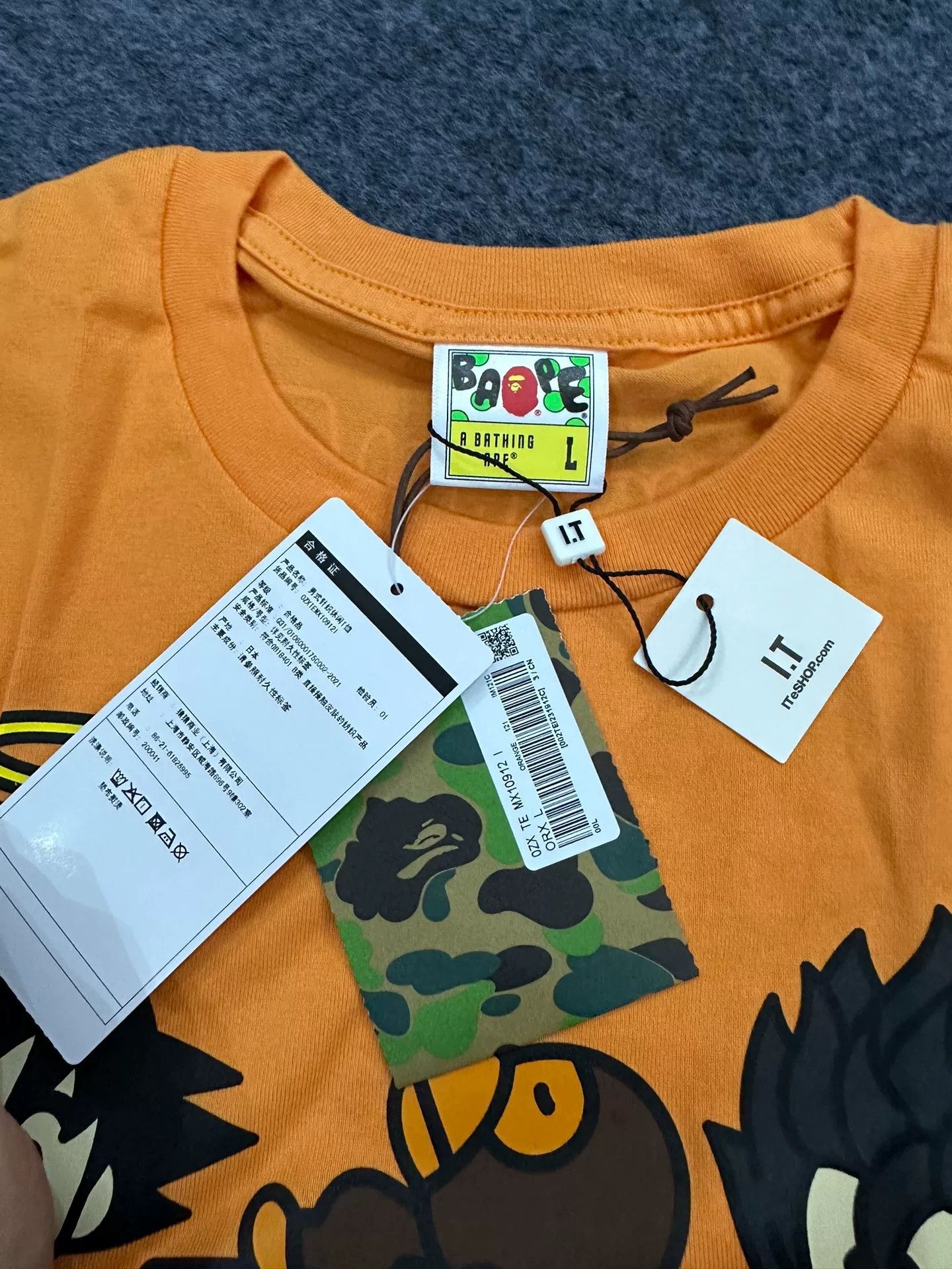 Bape Bape T Multi Glow T-Shirt Casual Size US L / EU 52-54 / 3 - 6 Thumbnail