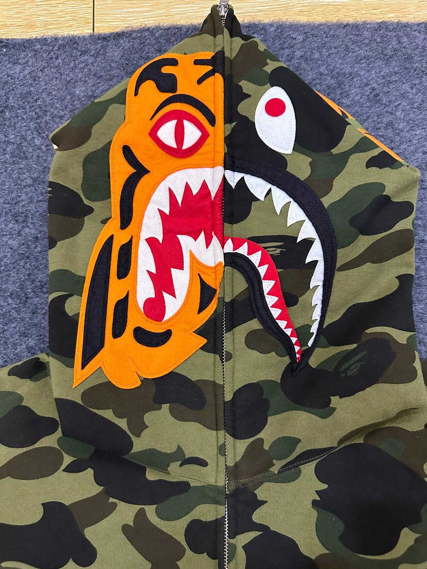 Bape Bape Ready Ade Multi Shark Sweatshirt Size US XXL / EU 58 / 5 - 3 Thumbnail