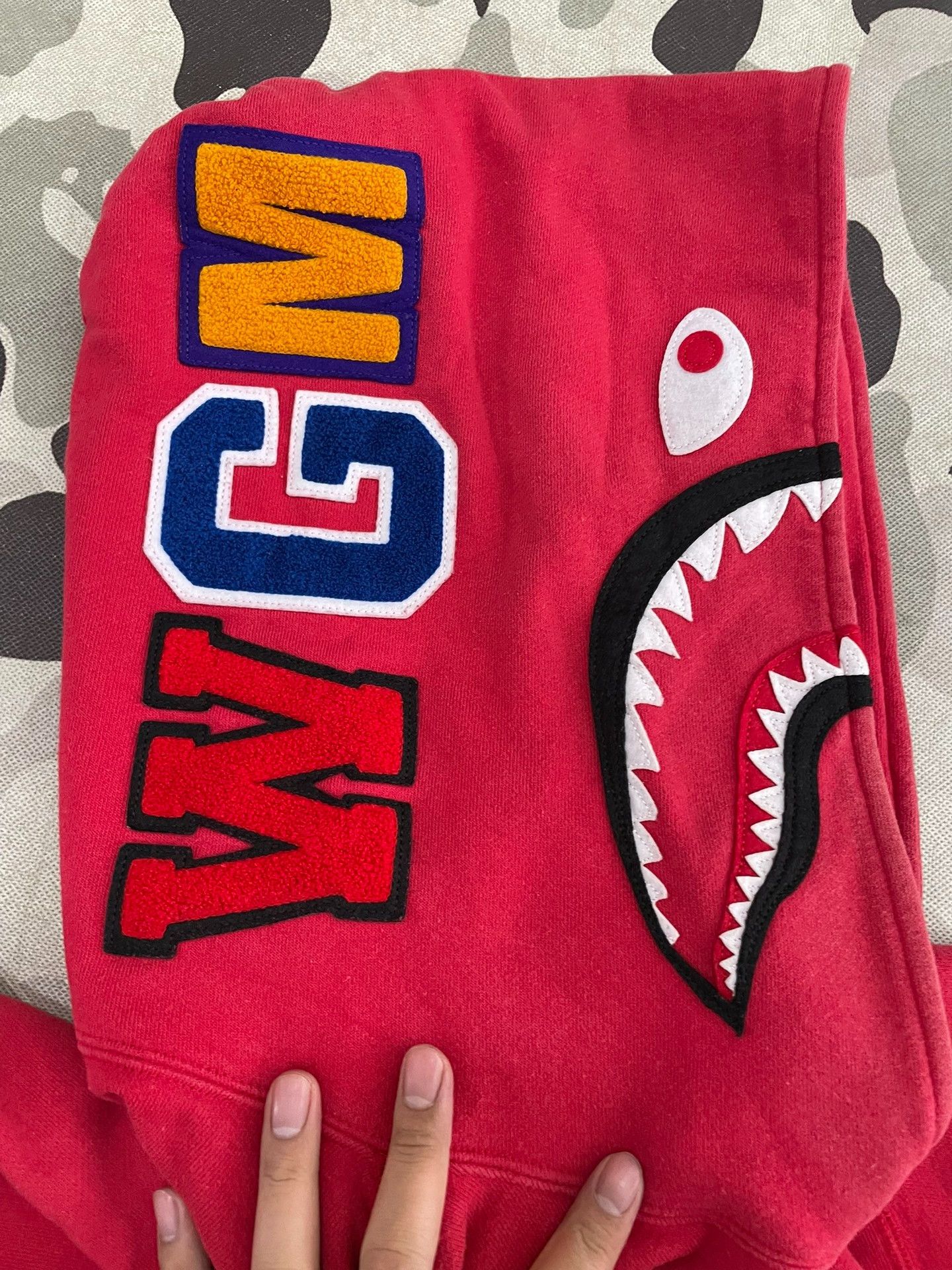 Bape Bape Multi Shark Sweatshirt Pullover Size US XL / EU 56 / 4 - 3 Thumbnail