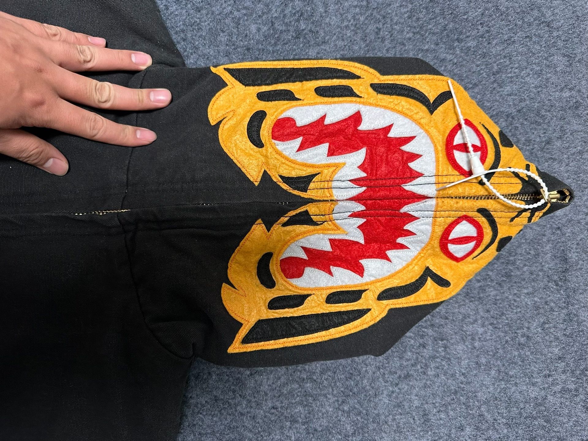 Bape Bape Multi Shark Sweatshirt Pullover Size US M / EU 48-50 / 2 - 3 Thumbnail