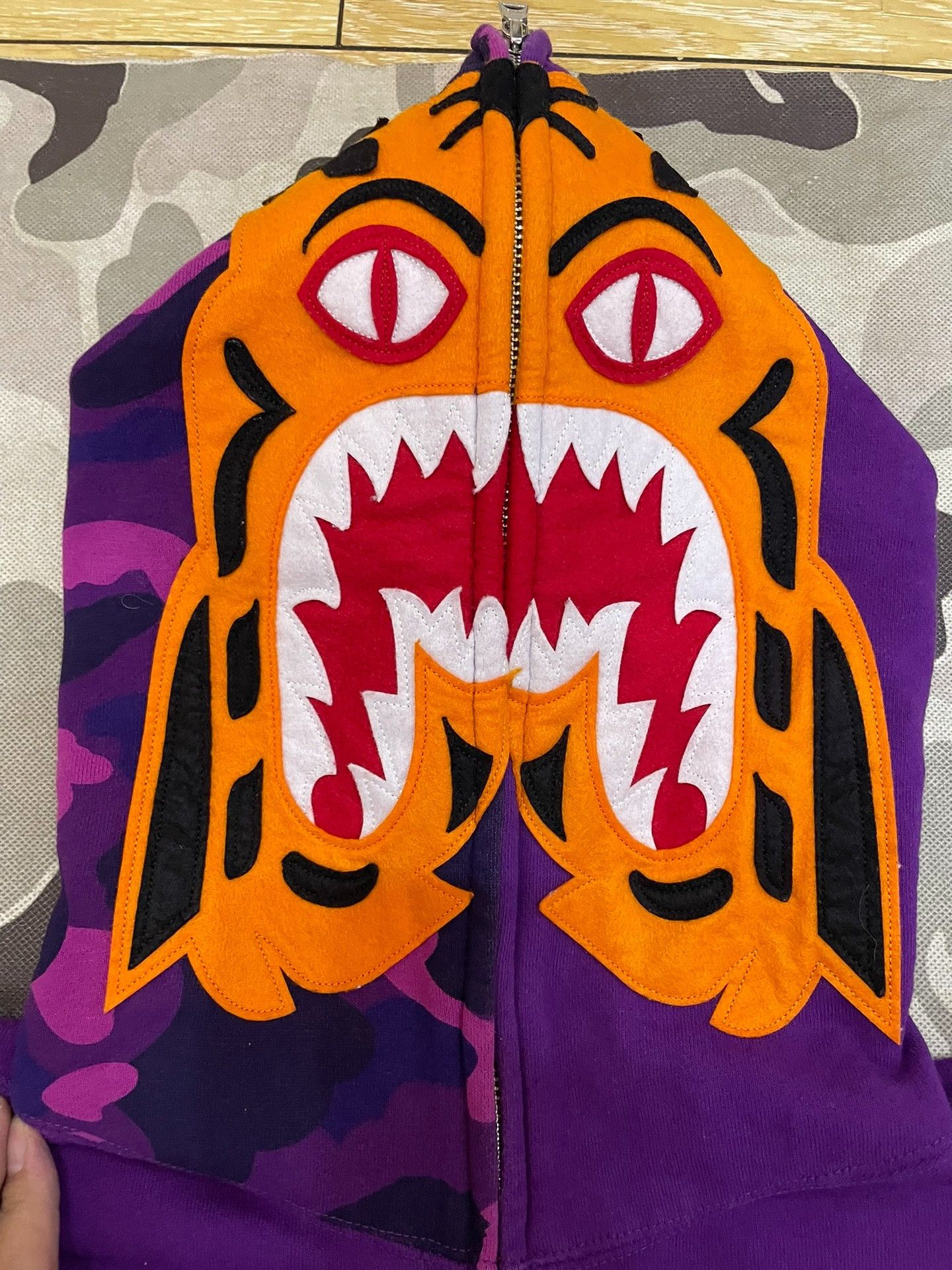Bape Bape Purple Shark Sweatshirt Pullover Size US L / EU 52-54 / 3 - 2 Thumbnail