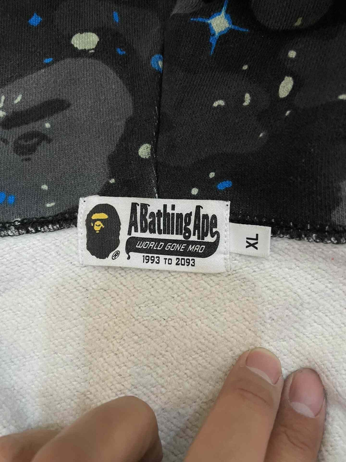 Bape Bape Shark Sweatshirt Pullover Size US XL / EU 56 / 4 - 5 Thumbnail