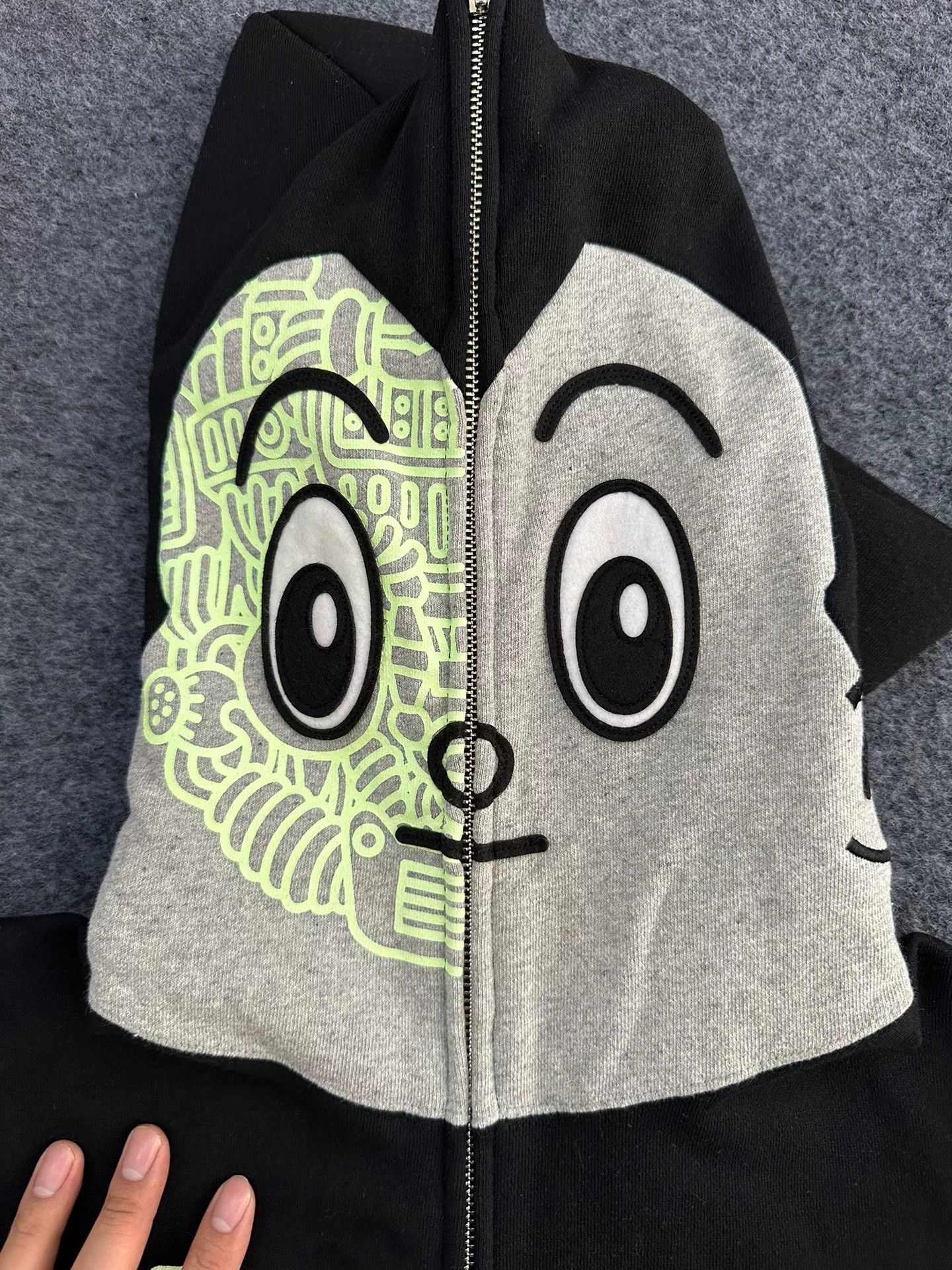 Bape Bape Multi Shark Sweatshirt Pullover Size US L / EU 52-54 / 3 - 3 Thumbnail