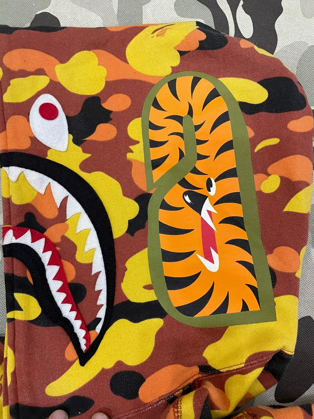 Bape Bape Shark Sweatshirt Pullover Size US XL / EU 56 / 4 - 4 Thumbnail