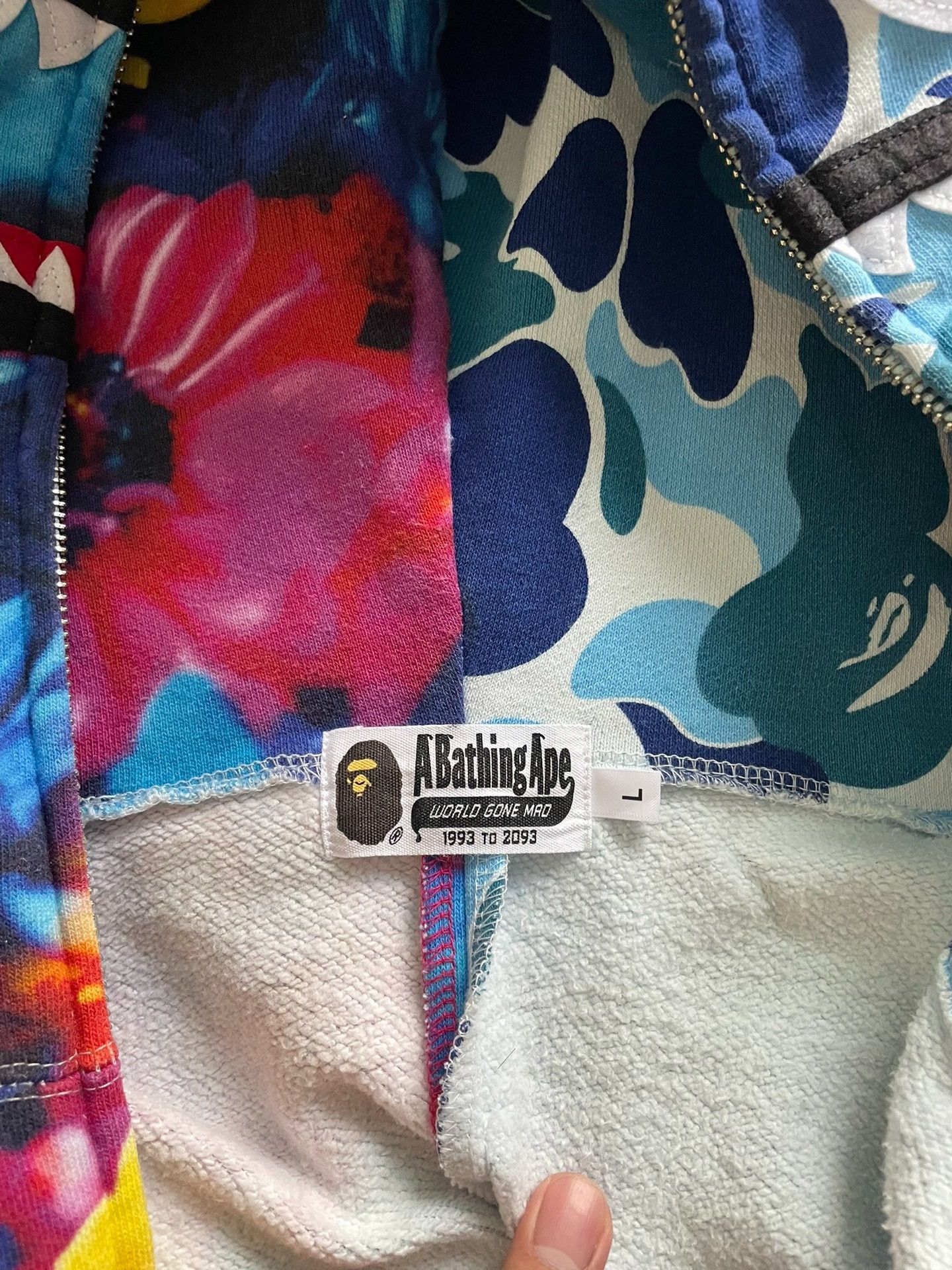 Bape Bape Multi Shark Triple Collab Size US L / EU 52-54 / 3 - 6 Thumbnail