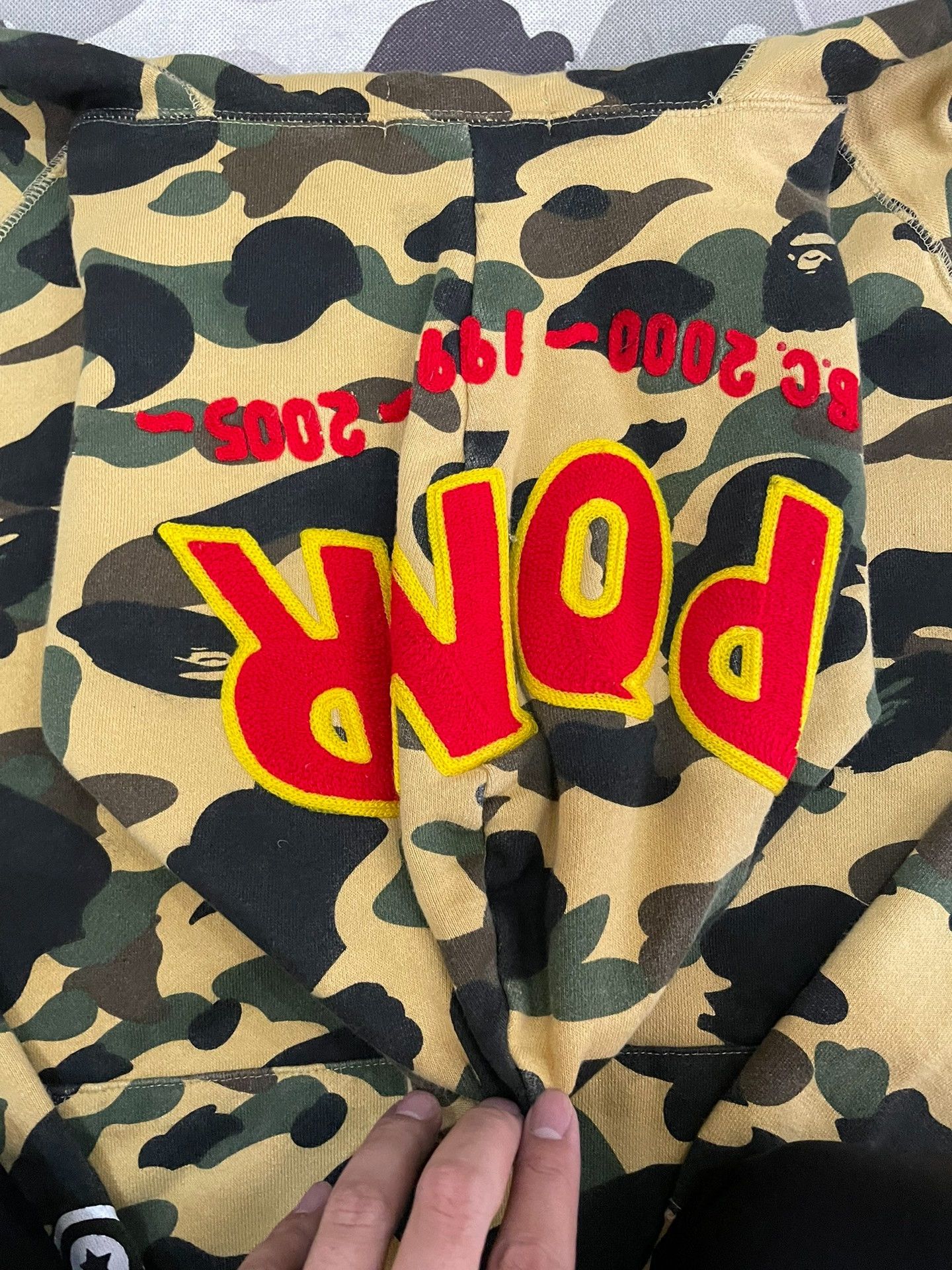Bape Bape X Multi Shark Sweatshirt Pullover Size US XXL / EU 58 / 5 - 3 Thumbnail