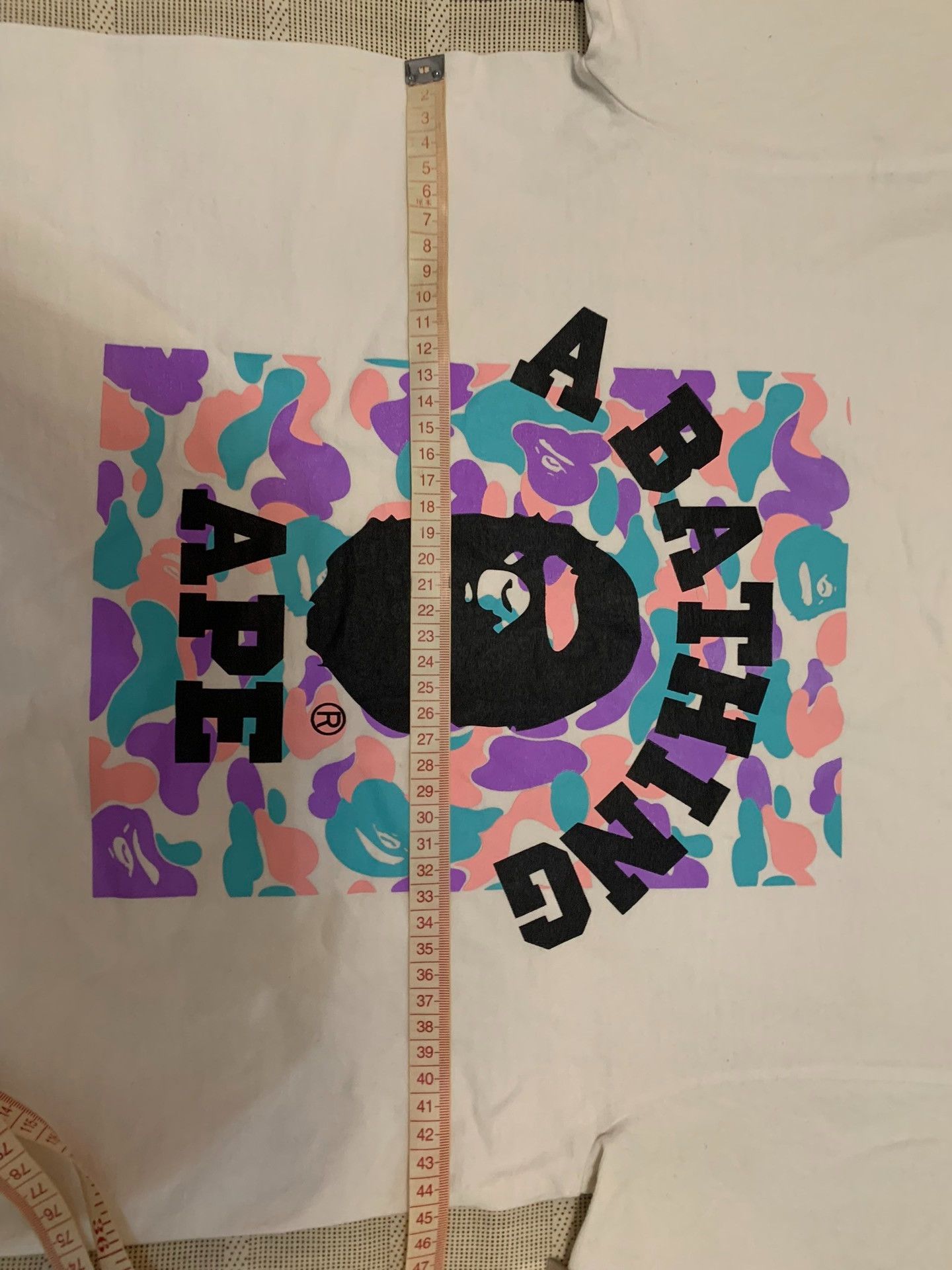Bape Bape Camo Ape Head T-Shirt S Men Size US S / EU 44-46 / 1 - 8 Thumbnail