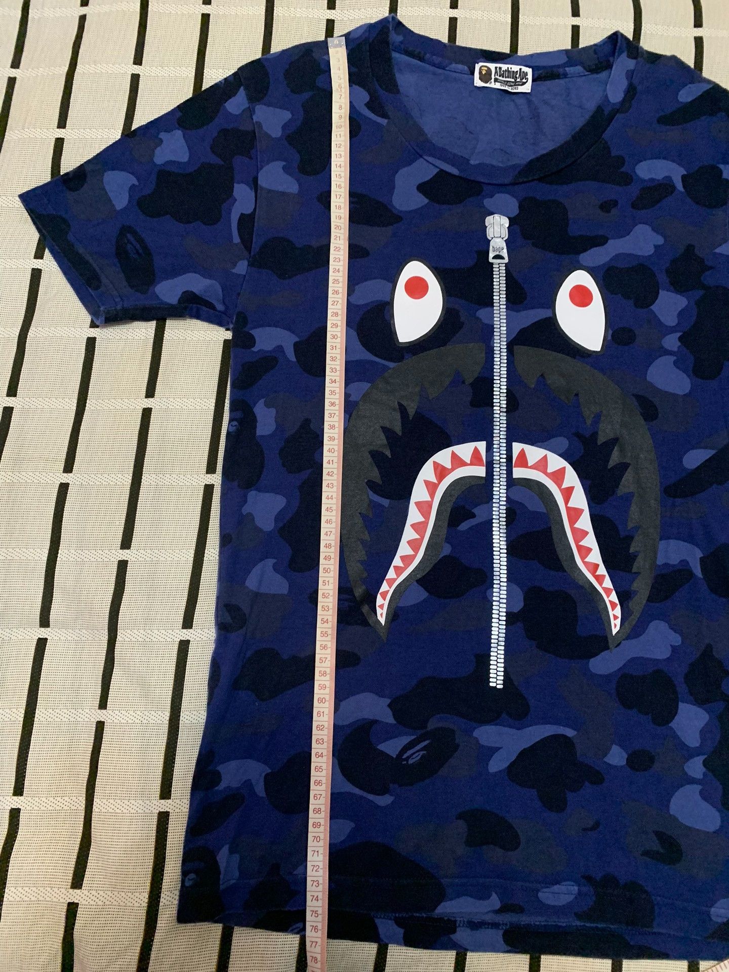 Bape Bape Shark Camo Blue T-Shirt M Men Size US M / EU 48-50 / 2 - 6 Thumbnail