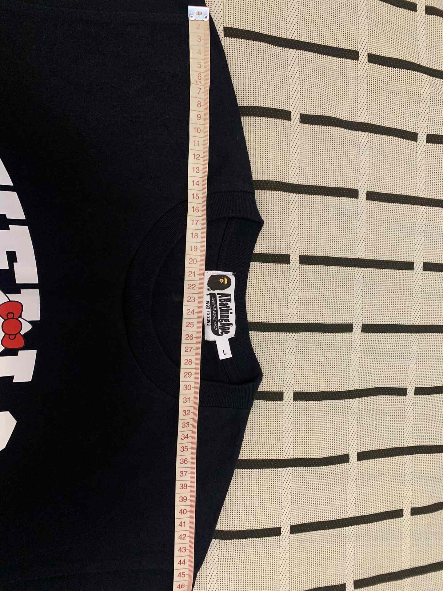 Bape Bape T-Shirt L Men Size US L / EU 52-54 / 3 - 9 Thumbnail