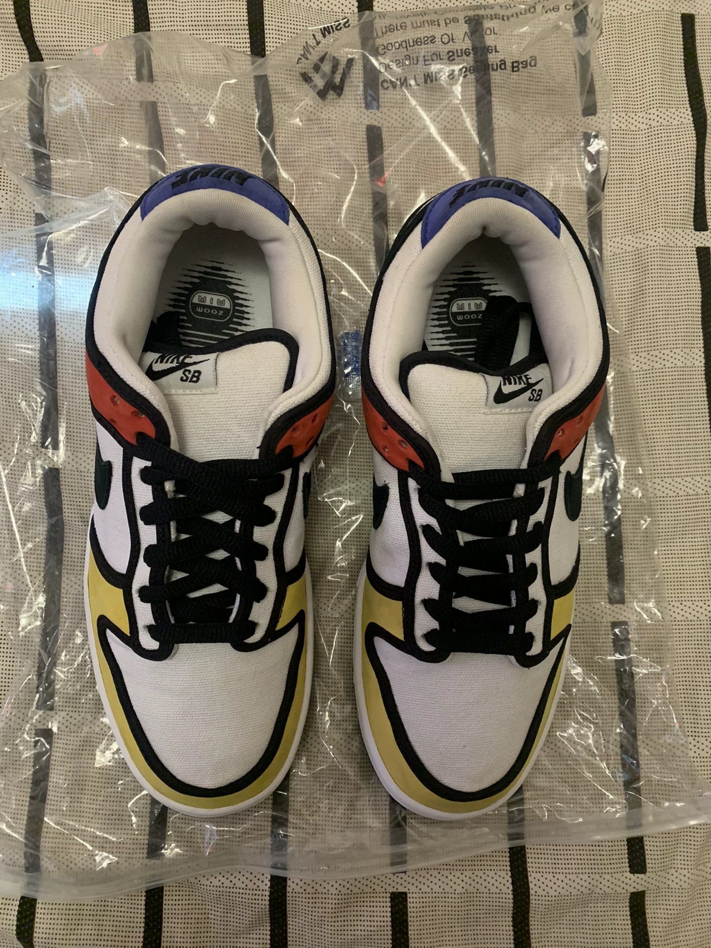 Nike Nike DUNK Yellow Lowtop Sneakers 43 Men Size US 10 / EU 43 - 4 Thumbnail