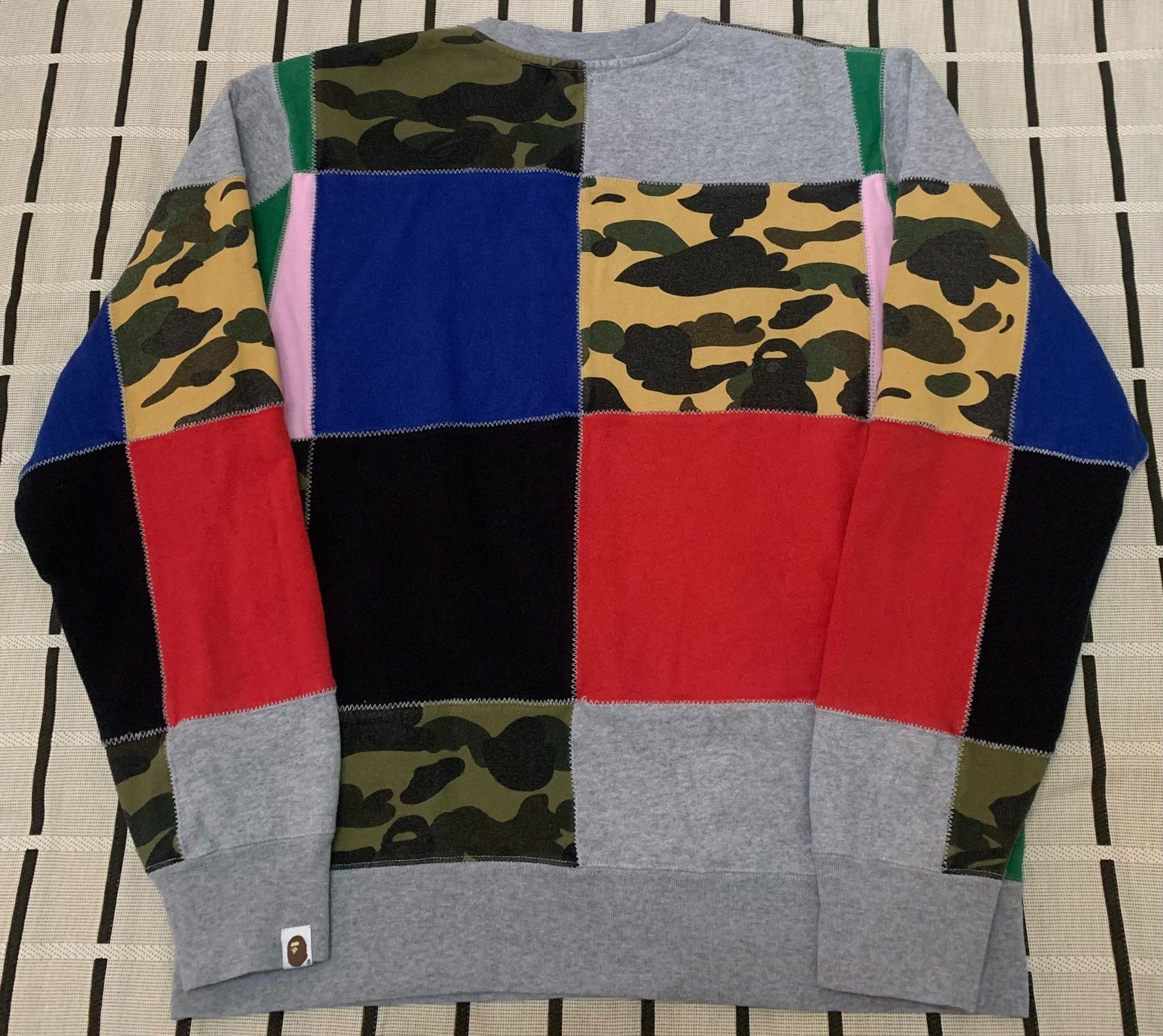Bape Bape Shark Camo Hoodie L Men Size US L / EU 52-54 / 3 - 3 Thumbnail