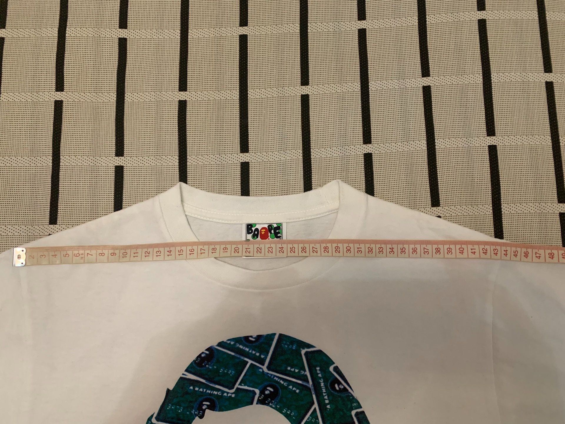 Bape Bape Limited Ape Head Gold T-Shirt M Men Size US M / EU 48-50 / 2 - 7 Thumbnail