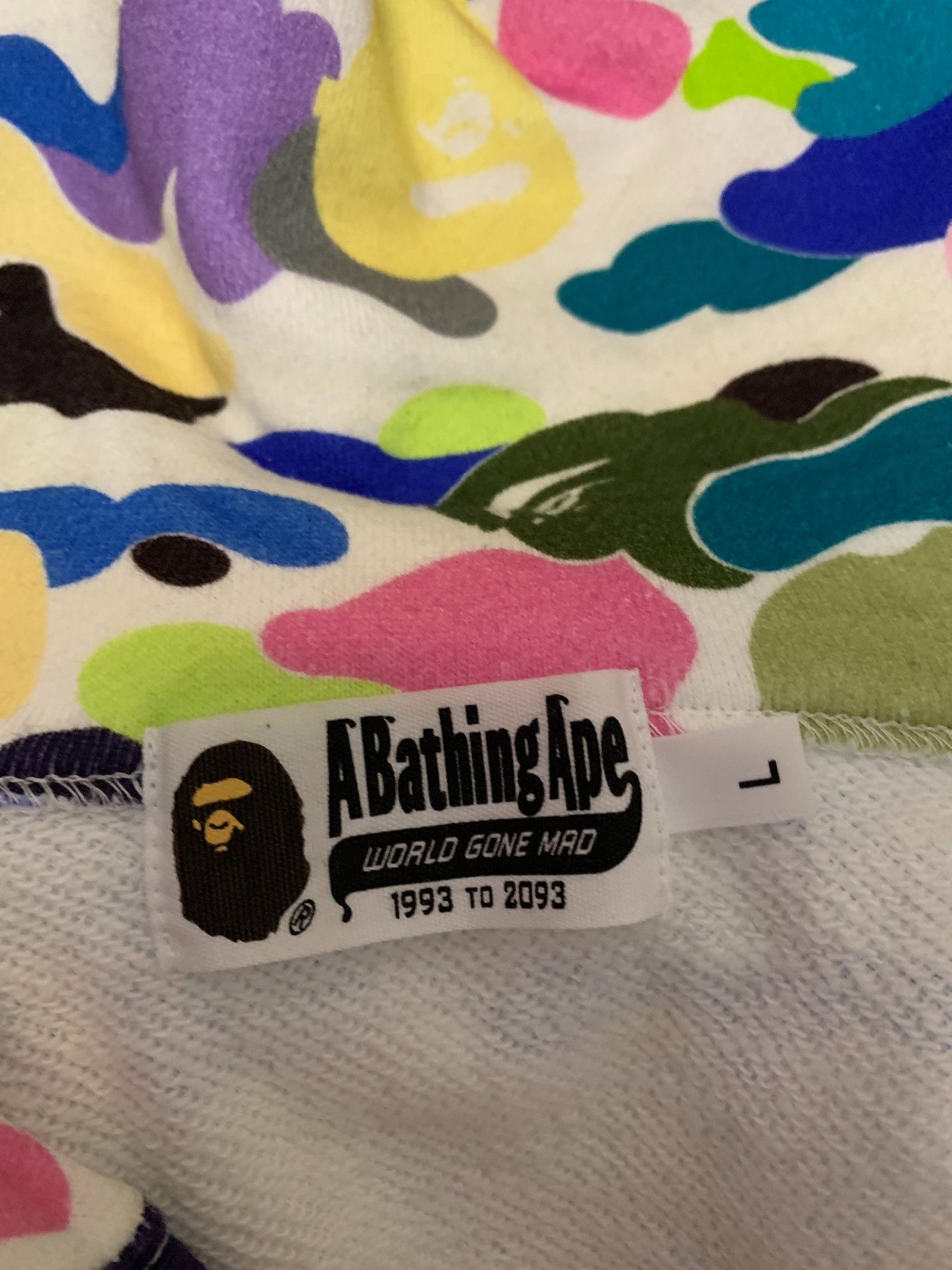 Bape Bape Shark Camo Multi Light Jacket L Men Size US L / EU 52-54 / 3 - 3 Thumbnail