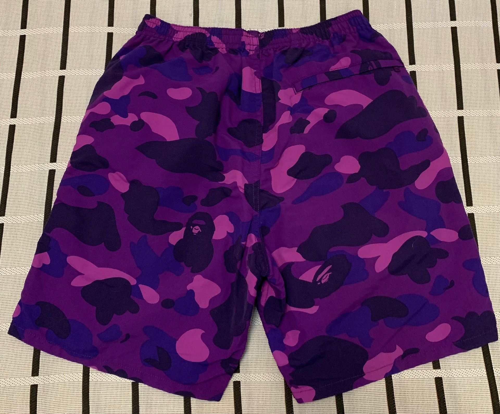 Bape Bape Camo Purple Shorts S Men Size US 30 / EU 46 - 2 Thumbnail