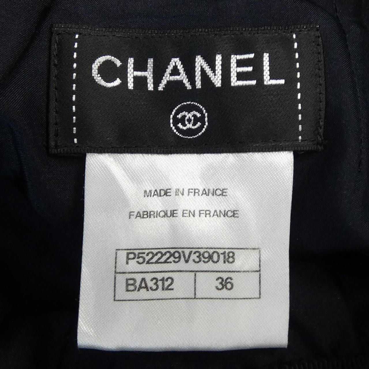 Chanel Chanel Chanel Skirt Textile Skirts P52229V39018 DUTY FREE for USA Size ONE SIZE - 4 Thumbnail