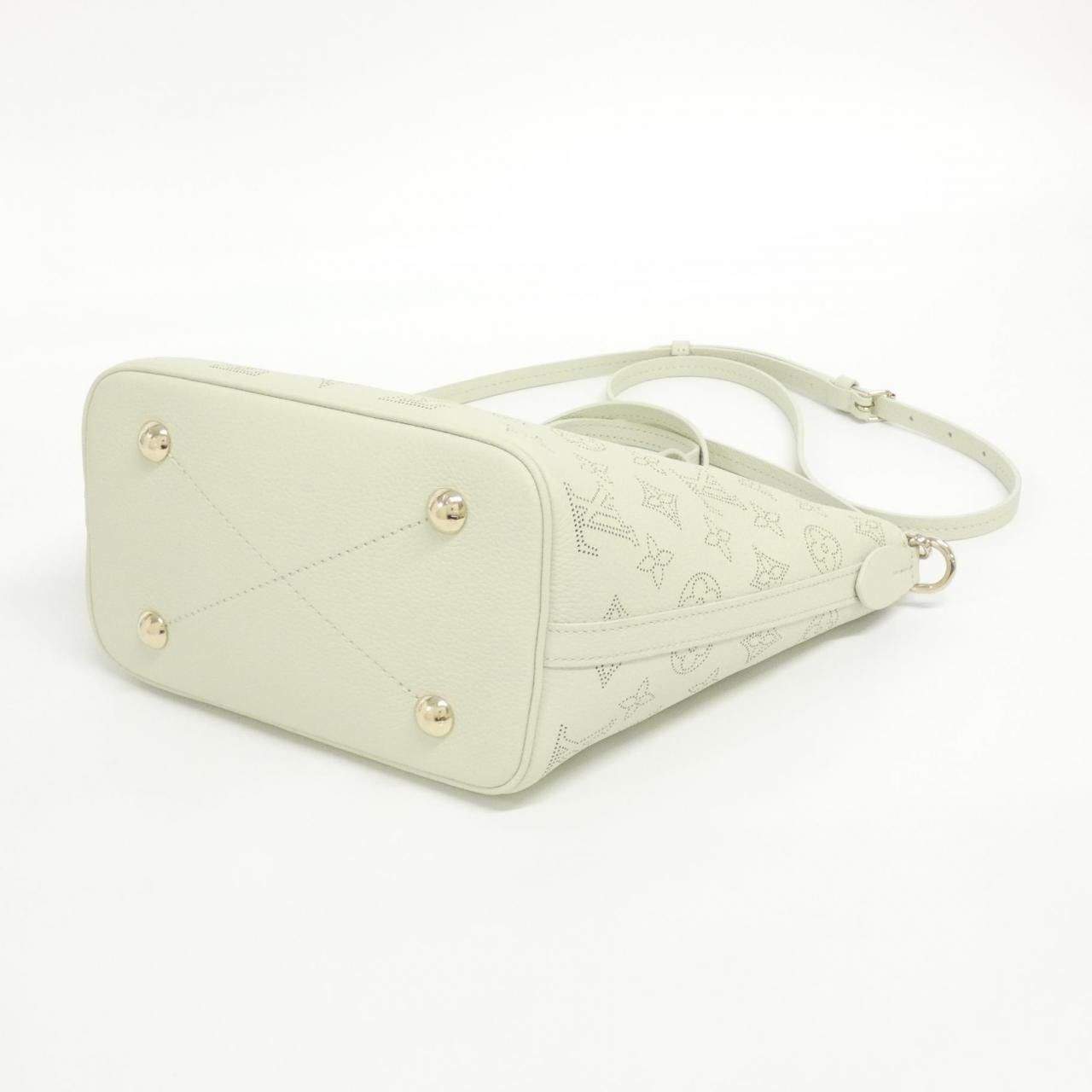 Louis Vuitton Louis Vuitton Louis Vuitton Mahina Blossom Calf Shoulder Bag Leather Shoulder Bag M27599 DUTY FREE for USA Size ONE SIZE - 3 Thumbnail