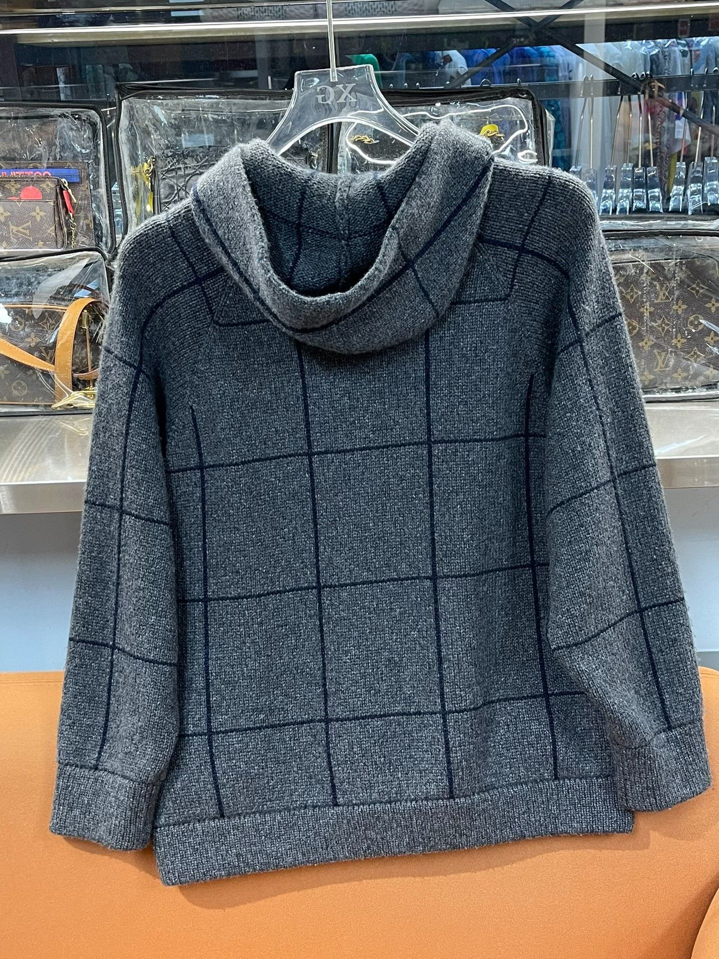 Brunello Cucinelli Brunello Cucinelli Gray Plaid Cashmere Zip Jacket Size XS / US 0-2 / IT 36-38 - 2 Thumbnail