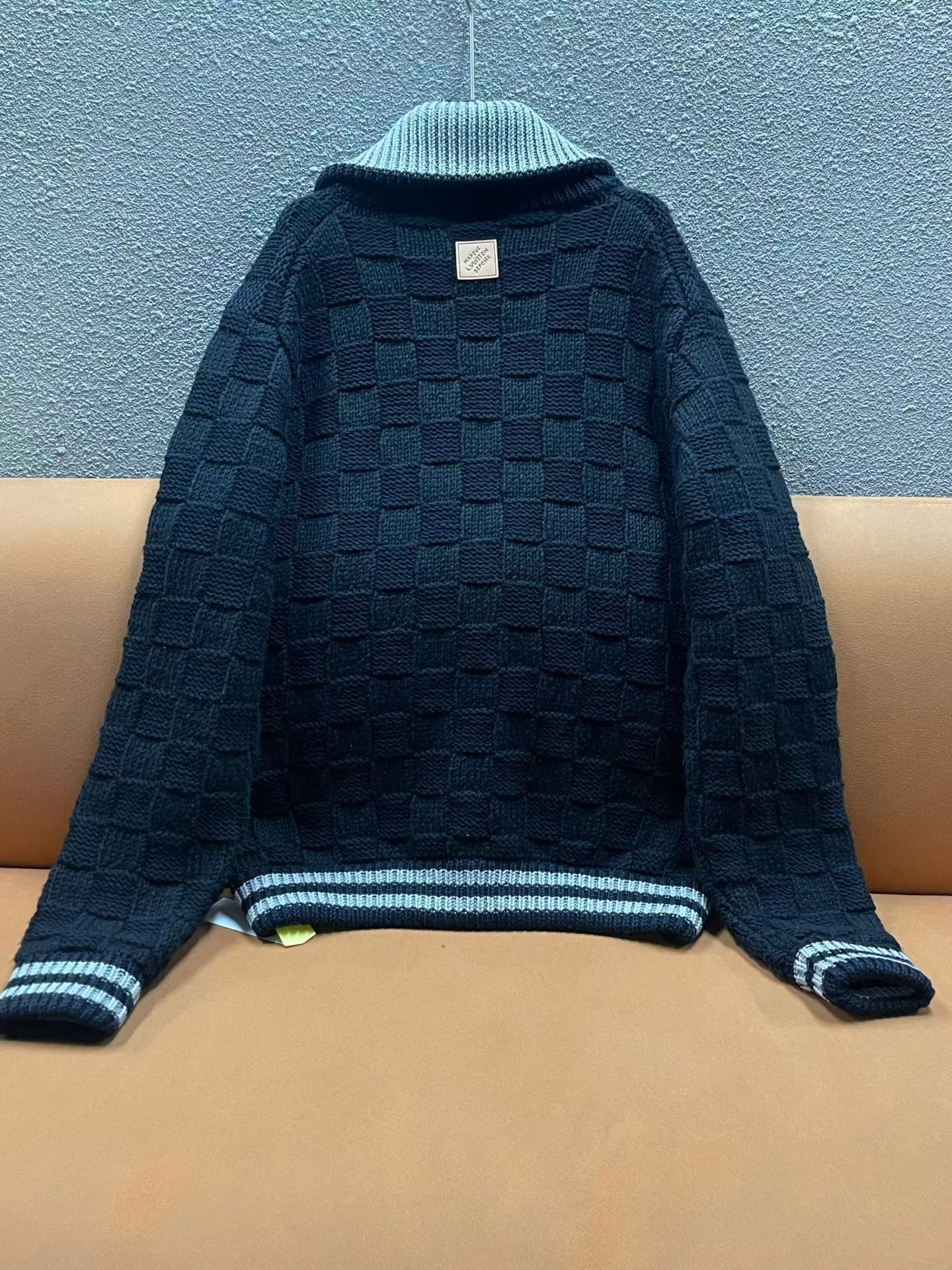 Louis Vuitton Louis Vuitton FW25 Knit Sweater Size US L / EU 52-54 / 3 - 2 Thumbnail