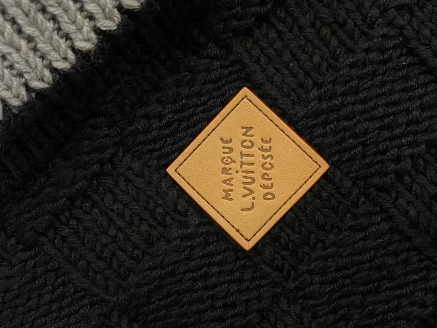 Louis Vuitton Louis Vuitton FW25 Knit Sweater Size US L / EU 52-54 / 3 - 4 Thumbnail