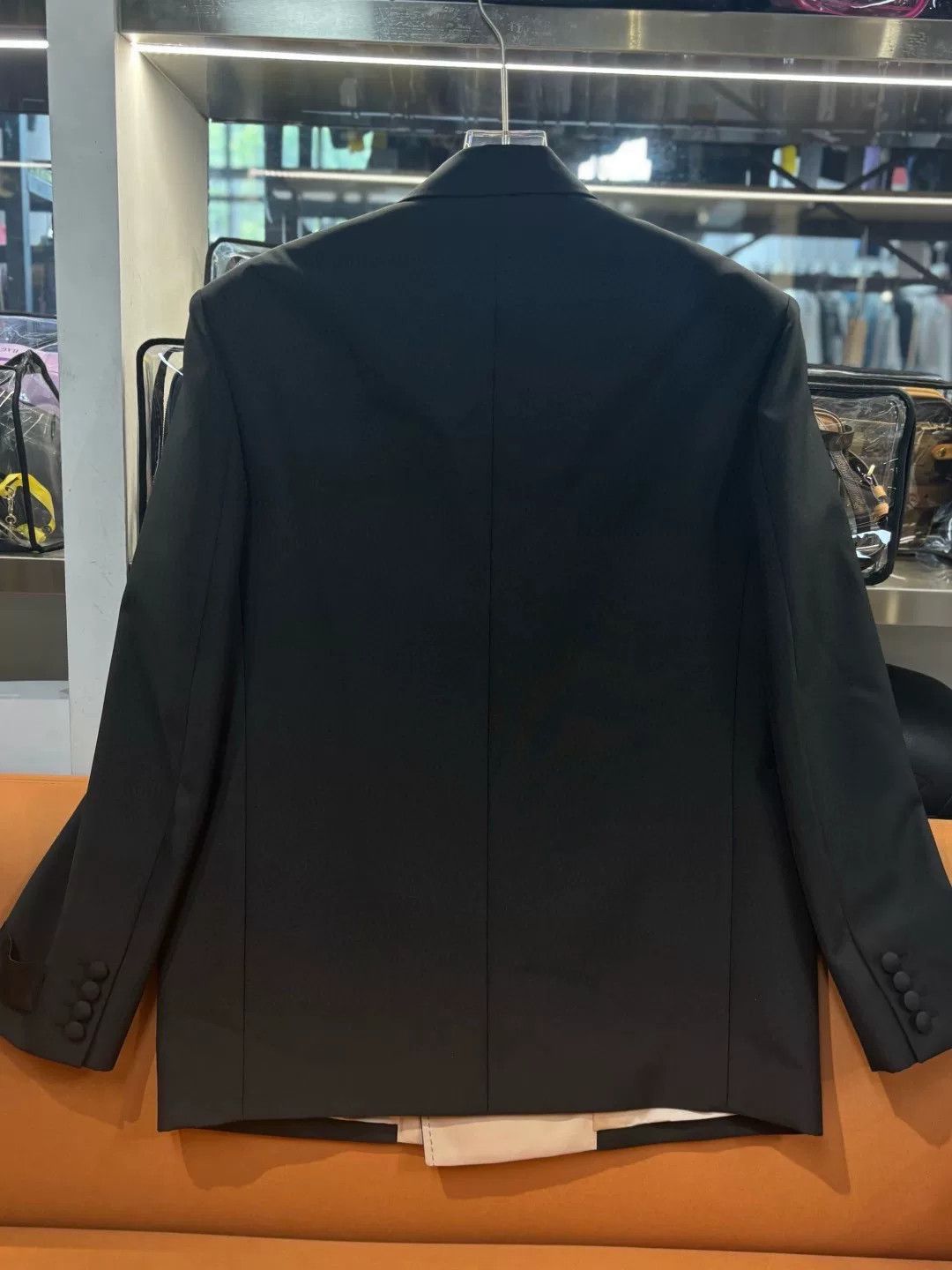 Valentino Valentino Black V-Neck Loose Jacket Size US M / EU 48-50 / 2 - 2 Thumbnail