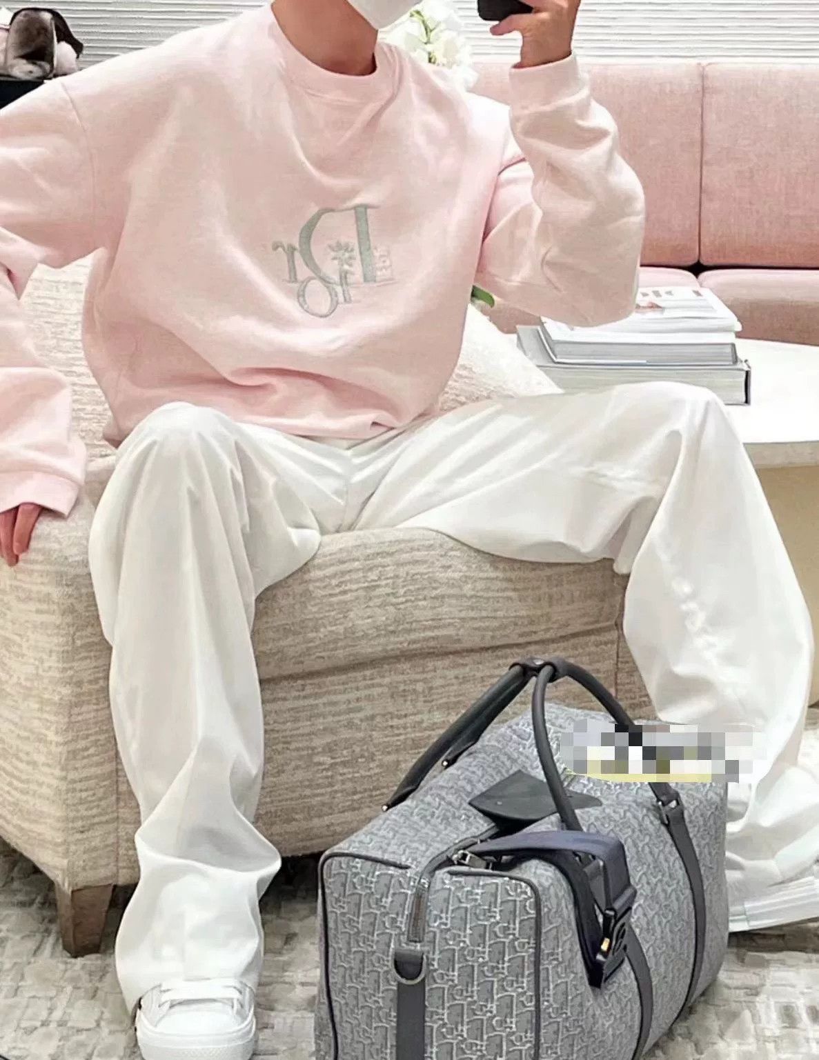 Dior DIOR SS23 Logo Embroidered Crewneck Sweatshirt Size US S / EU 44-46 / 1 - 6 Thumbnail