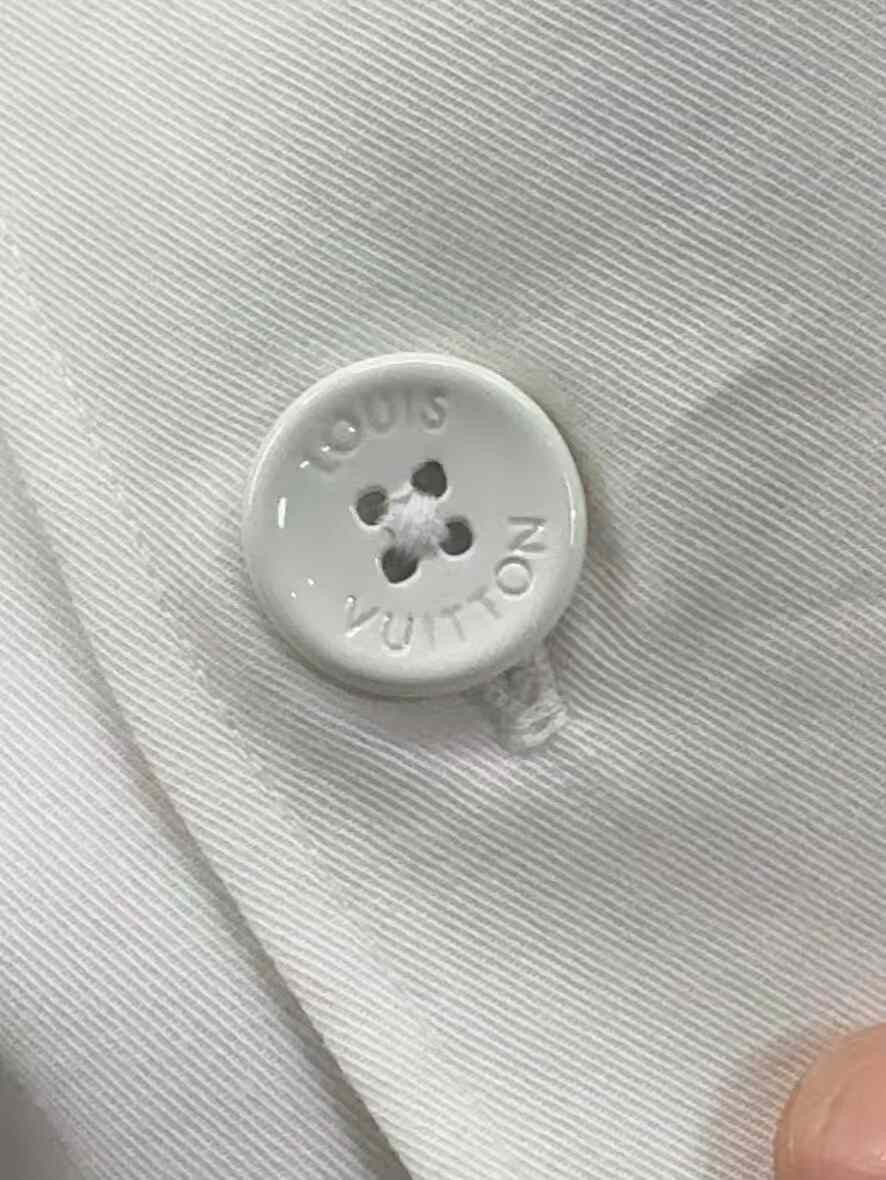 Louis Vuitton Louis Vuitton SS24 Floral Embroidery Short-Sleeve Shirt Size US S / EU 44-46 / 1 - 5 Thumbnail