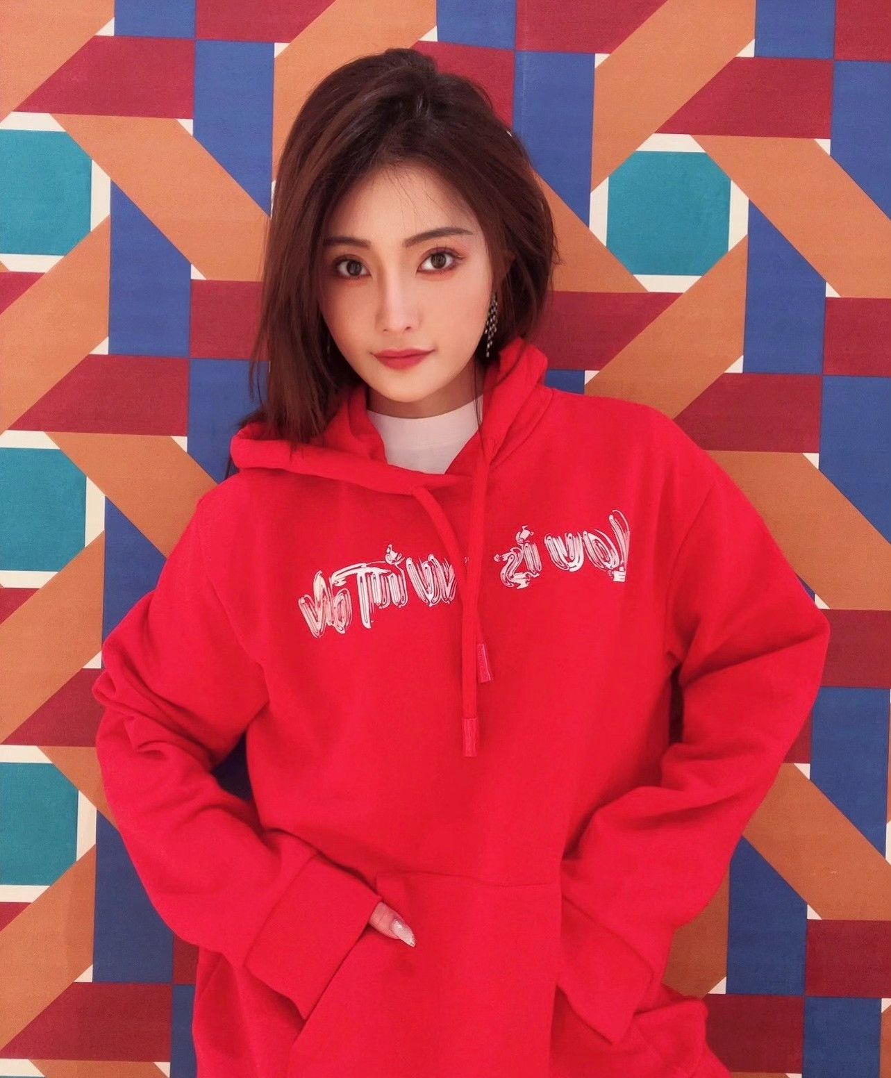 Louis Vuitton Louis Vuitton Letter Print Hooded Sweatshirt Size US S / EU 44-46 / 1 - 6 Thumbnail