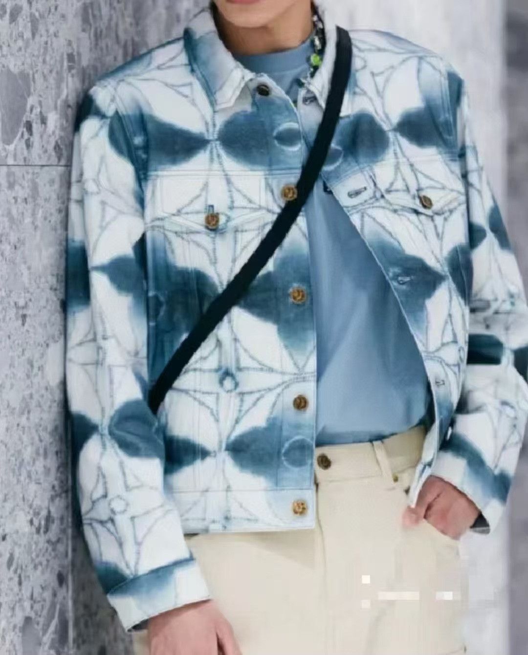 Louis Vuitton Louis Vuitton SS23 Tie-Dye Denim Jacket Size US S / EU 44-46 / 1 - 6 Thumbnail
