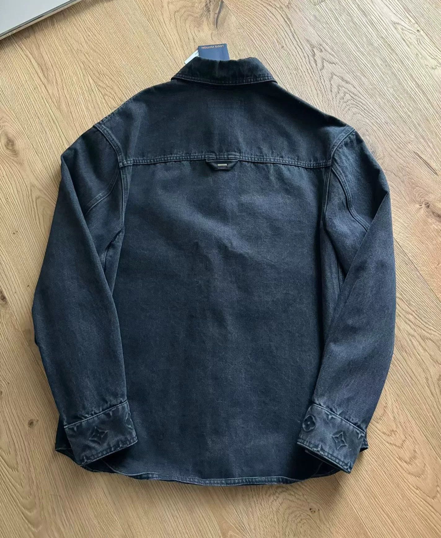 Louis Vuitton Louis Vuitton Black Embossed Monogram Denim Jacket Size US M / EU 48-50 / 2 - 2 Thumbnail