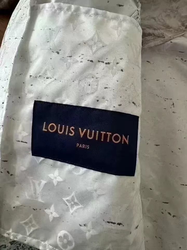 Louis Vuitton Louis Vuitton Marble Monogram Jacket Size US M / EU 48-50 / 2 - 3 Thumbnail