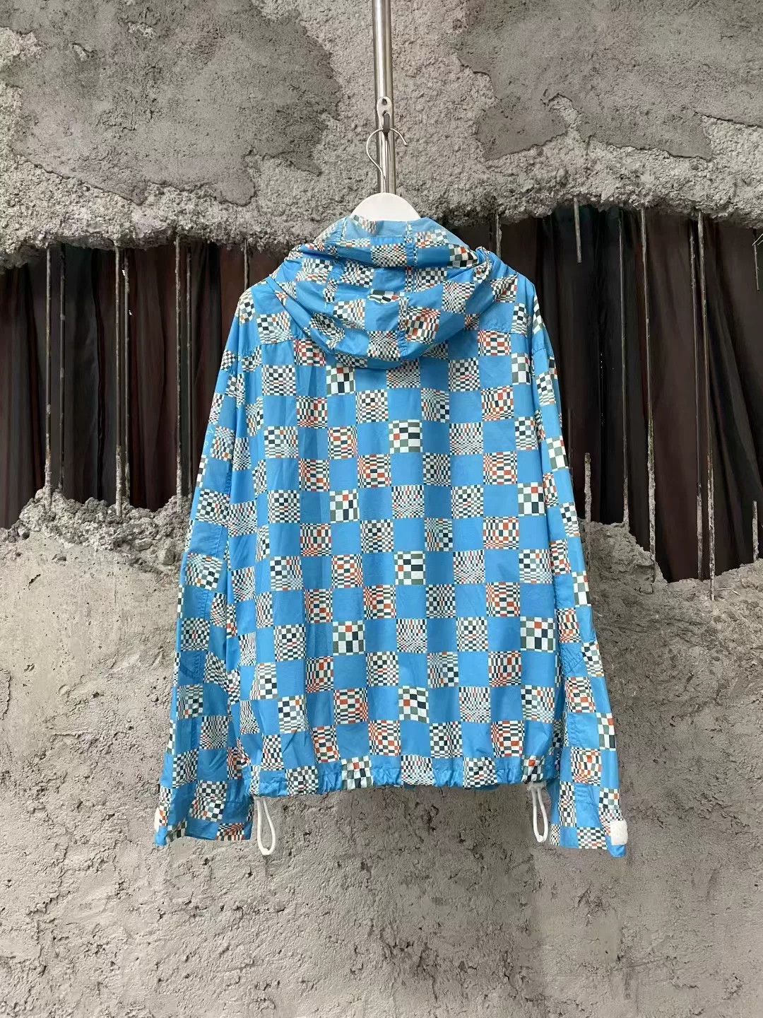 Louis Vuitton Louis Vuitton Blue Damier Logo Jacket Size US S / EU 44-46 / 1 - 2 Thumbnail