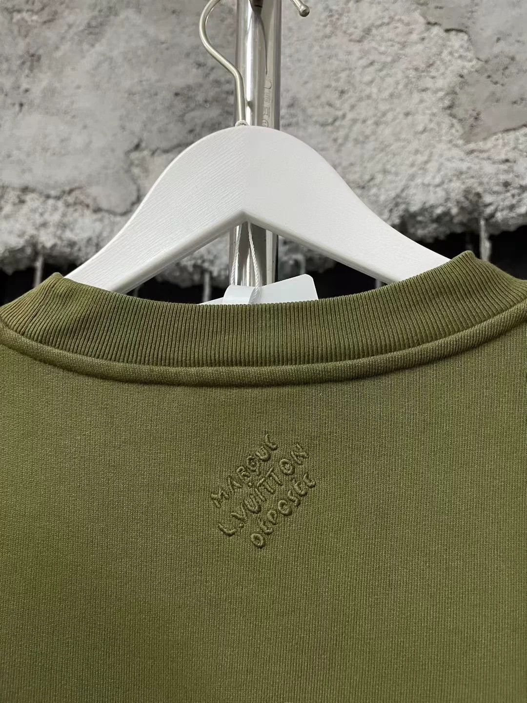 Louis Vuitton Louis Vuitton Pharrell Green Rivet Logo Hoodie Size US XS / EU 42 / 0 - 5 Thumbnail