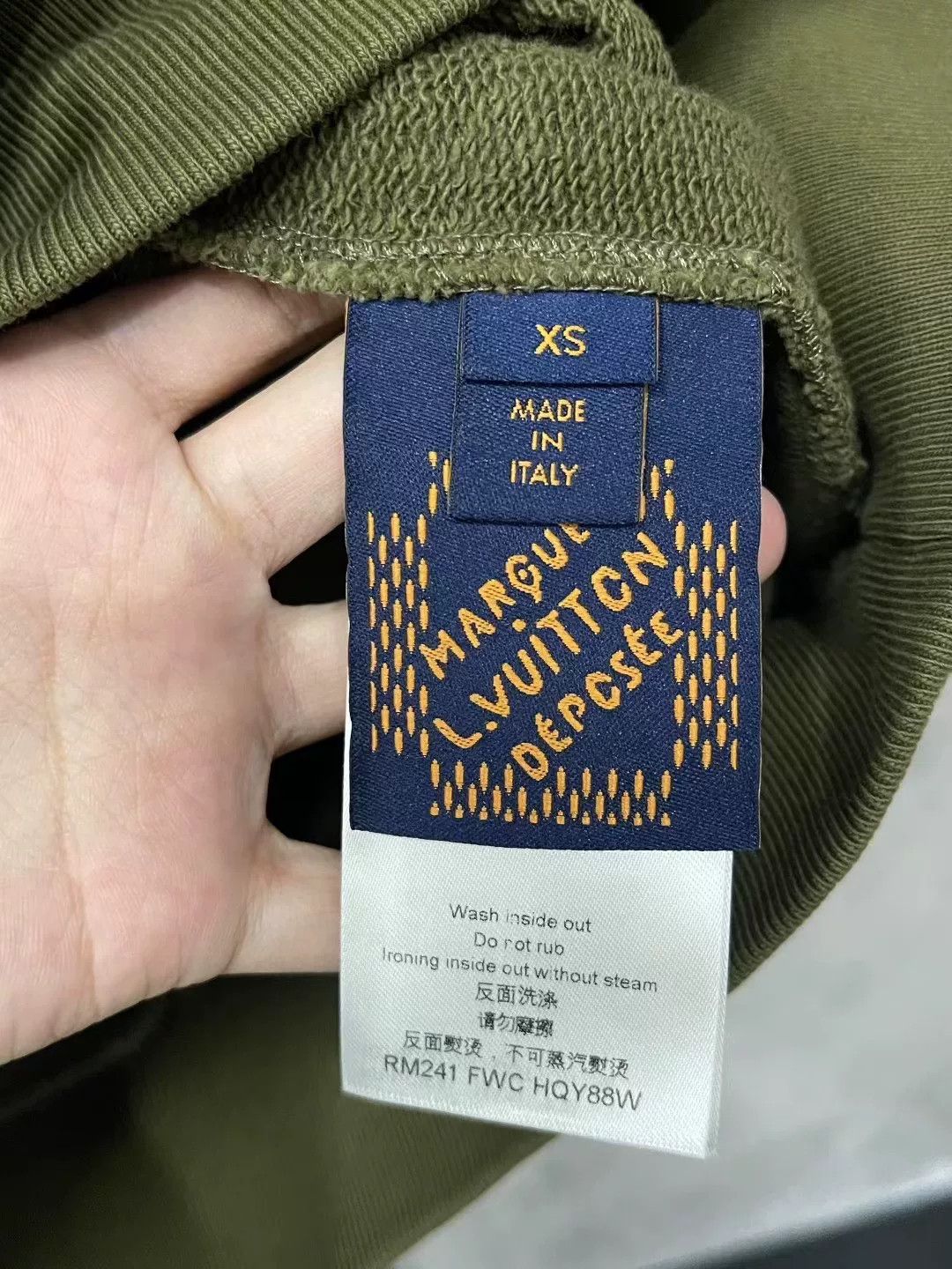 Louis Vuitton Louis Vuitton Pharrell Green Rivet Logo Hoodie Size US XS / EU 42 / 0 - 7 Thumbnail