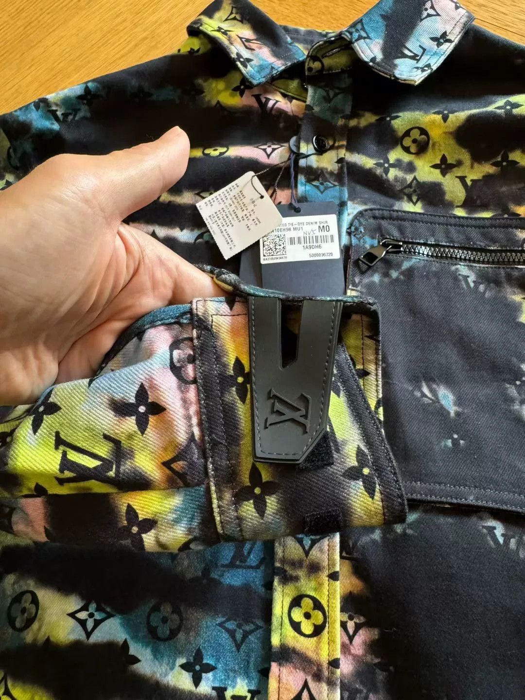Louis Vuitton Louis Vuitton Sunset Tie-Dye Monogram Denim Jacket Size US M / EU 48-50 / 2 - 5 Thumbnail