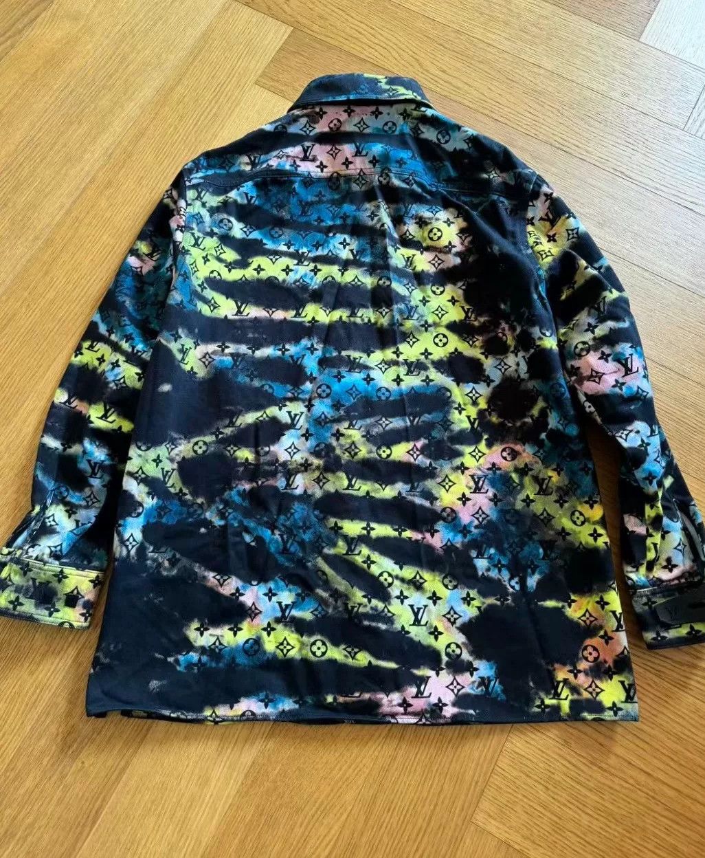 Louis Vuitton Louis Vuitton Sunset Tie-Dye Monogram Denim Jacket Size US M / EU 48-50 / 2 - 2 Thumbnail