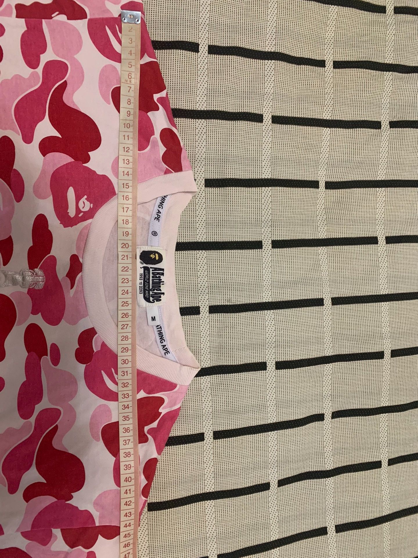 Bape Bape Shark Camo Pink T-Shirt M Men Size US M / EU 48-50 / 2 - 9 Thumbnail