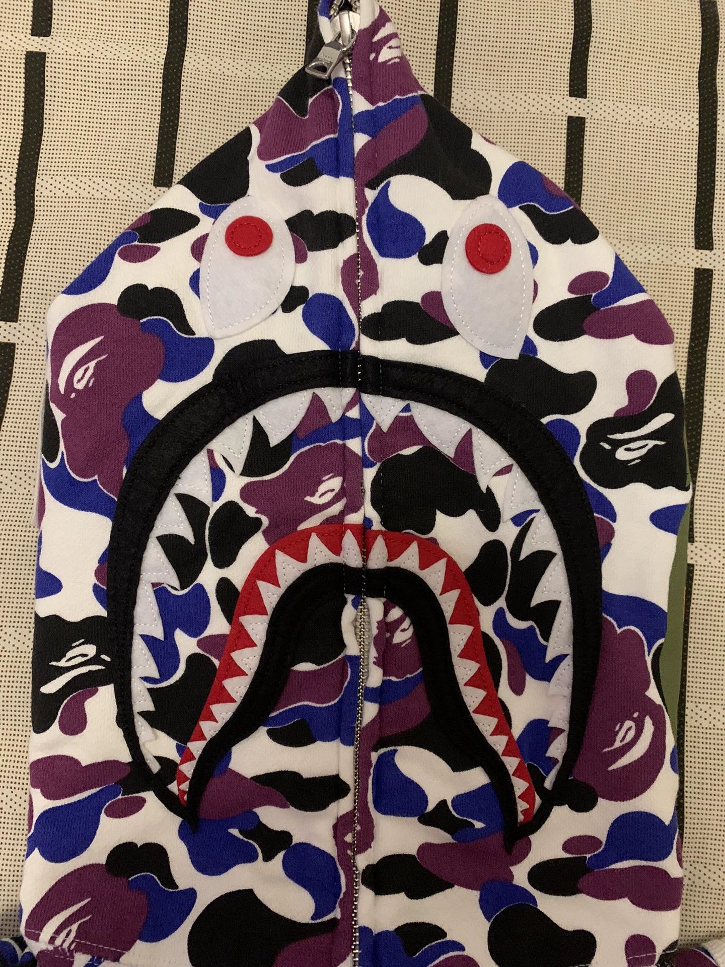 Bape Bape Limited Shark Pink Hoodie M Men Size US M / EU 48-50 / 2 - 3 Thumbnail